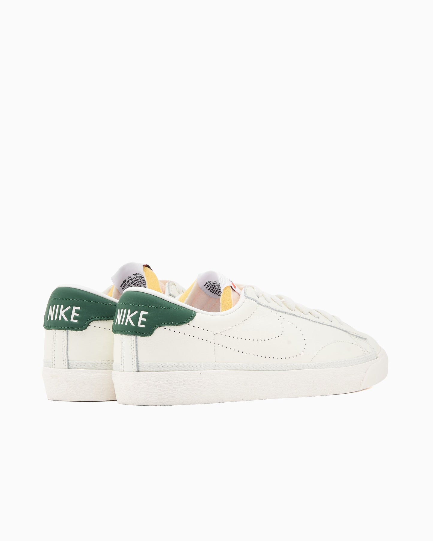 Nike Tennis Classic AC
