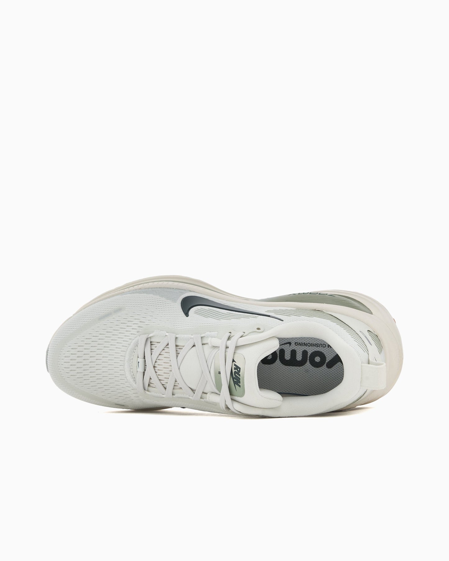 Nike Vomero 18
