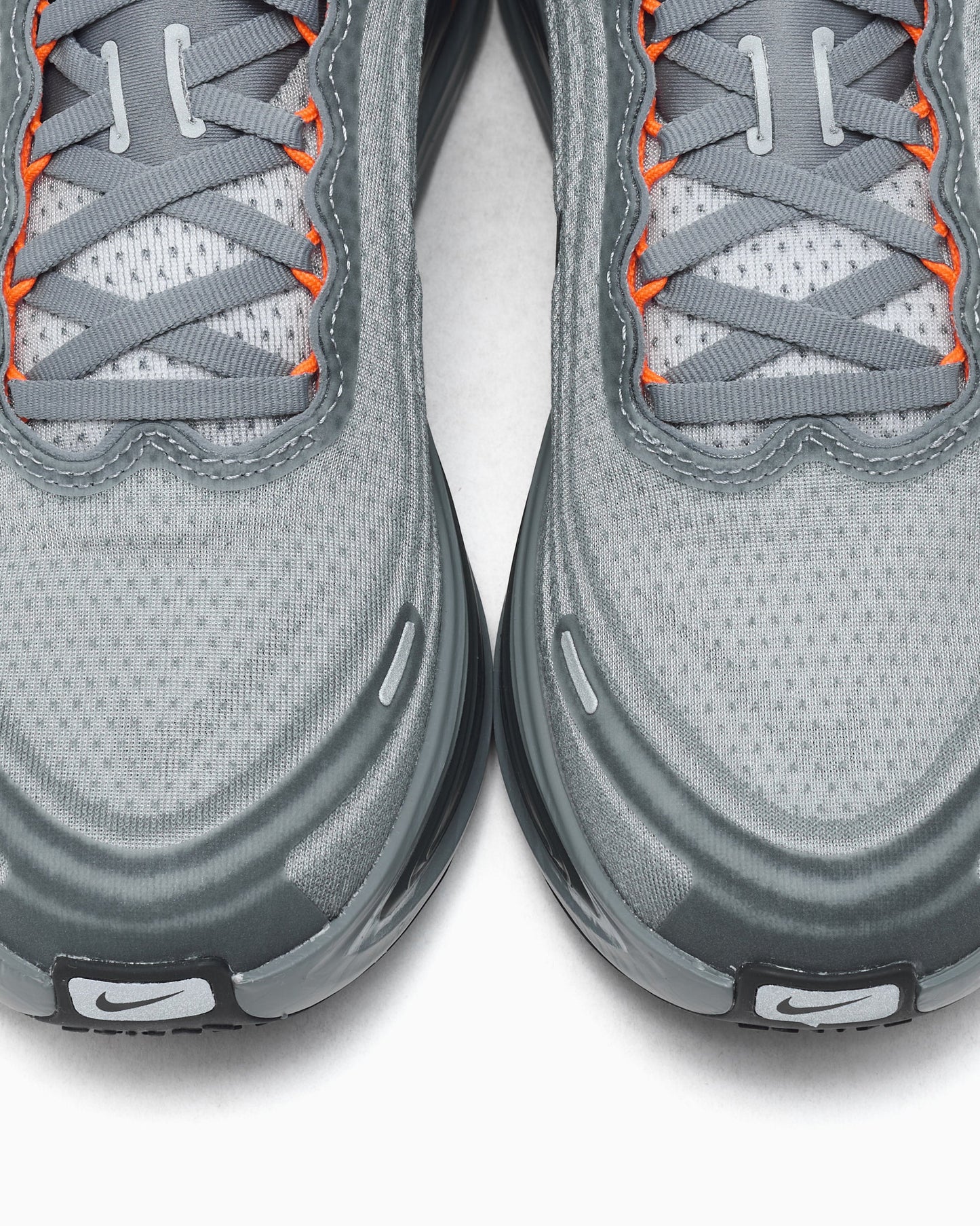 Nike Vomero Plus
