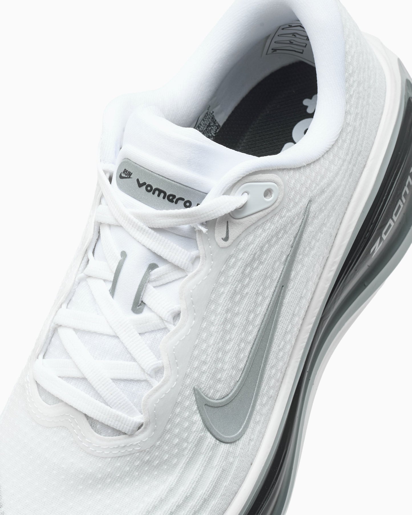 Nike Vomero Plus