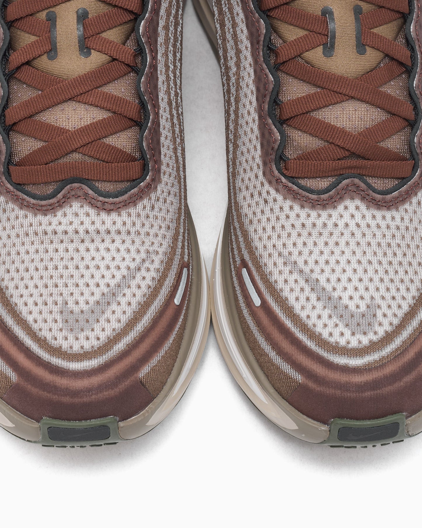 Nike Vomero Plus QS