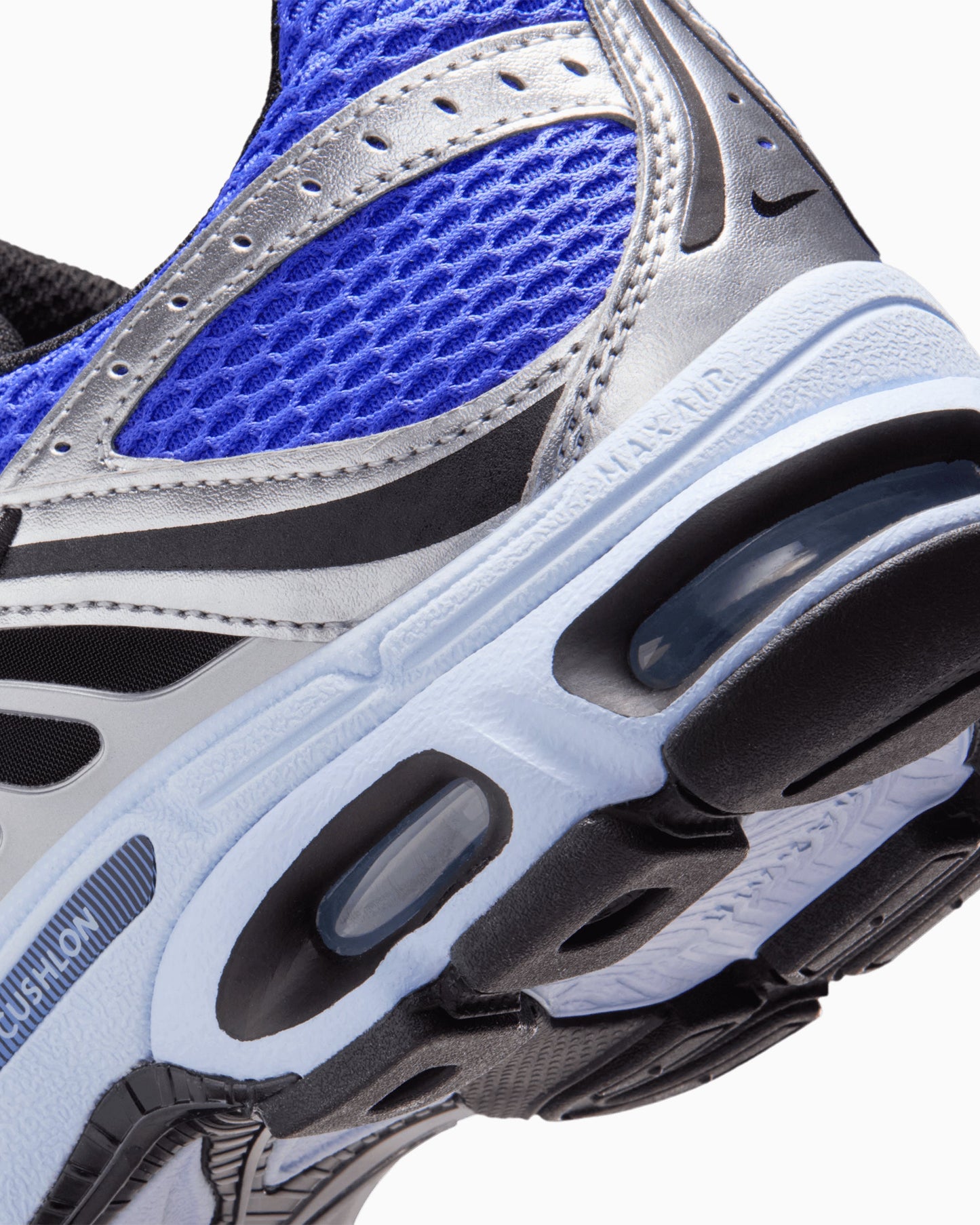 Nike Women's Air Max Moto 2K