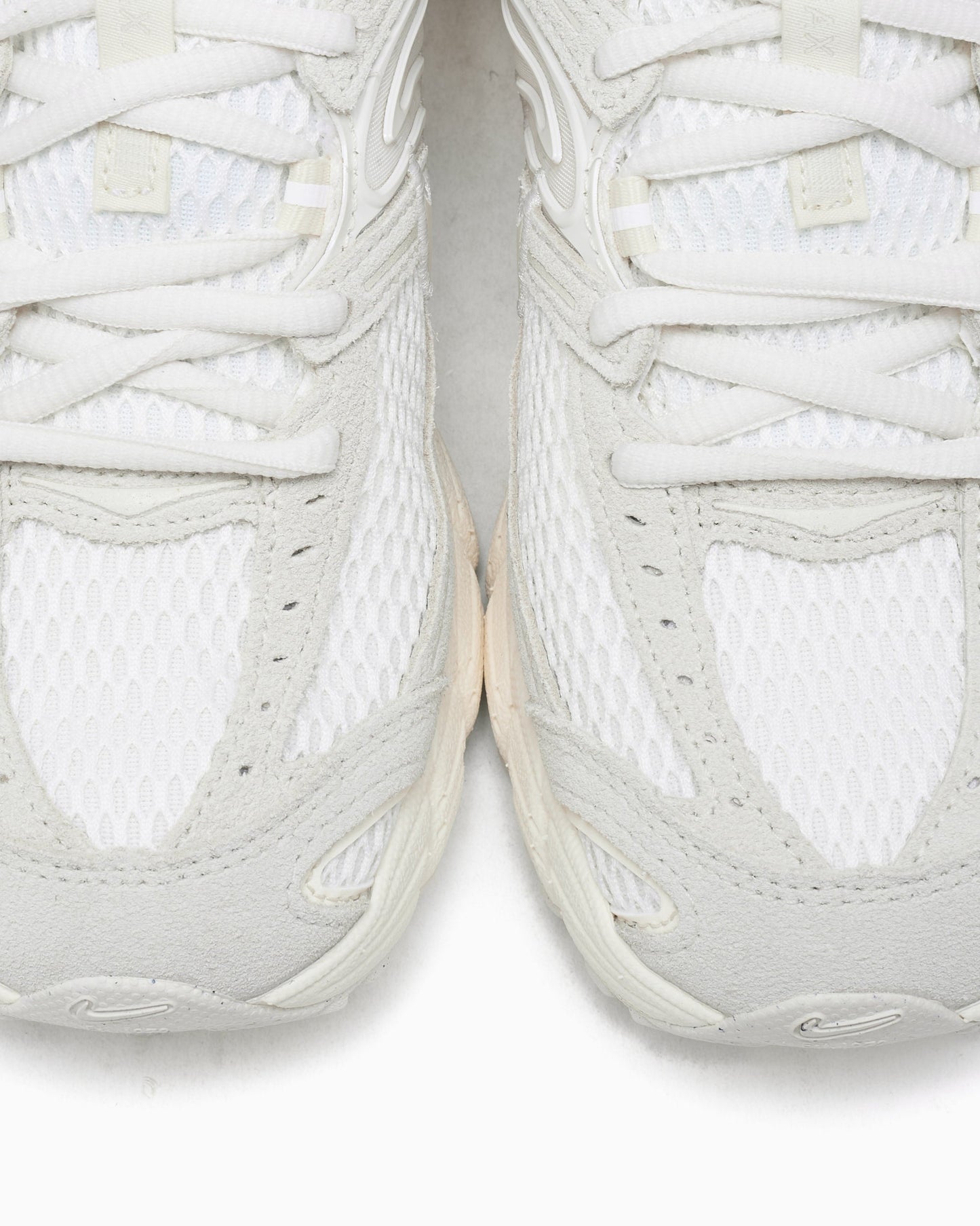 Nike Women's Air Max Moto 2K SE