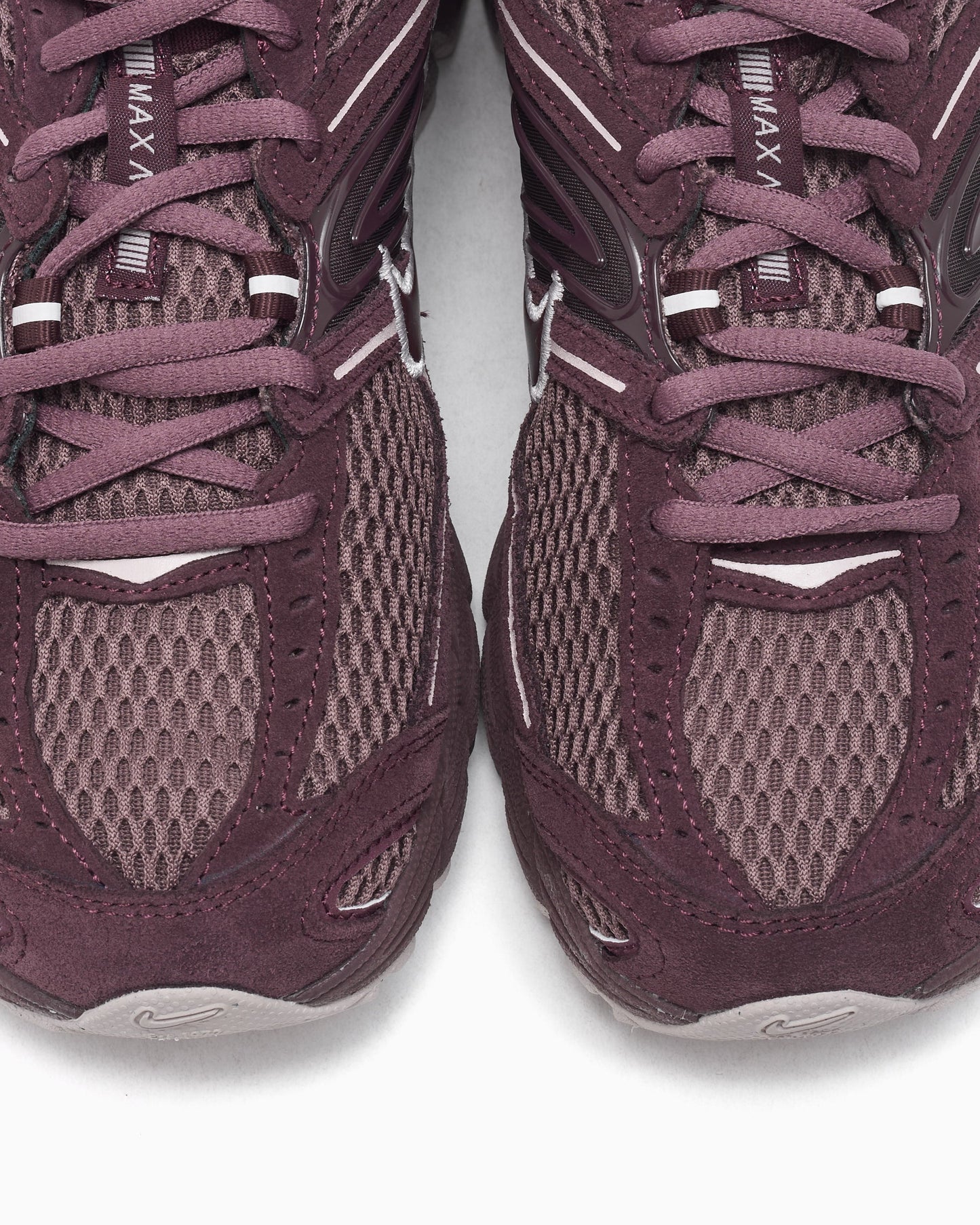 Nike Women's Air Max Moto 2K SE