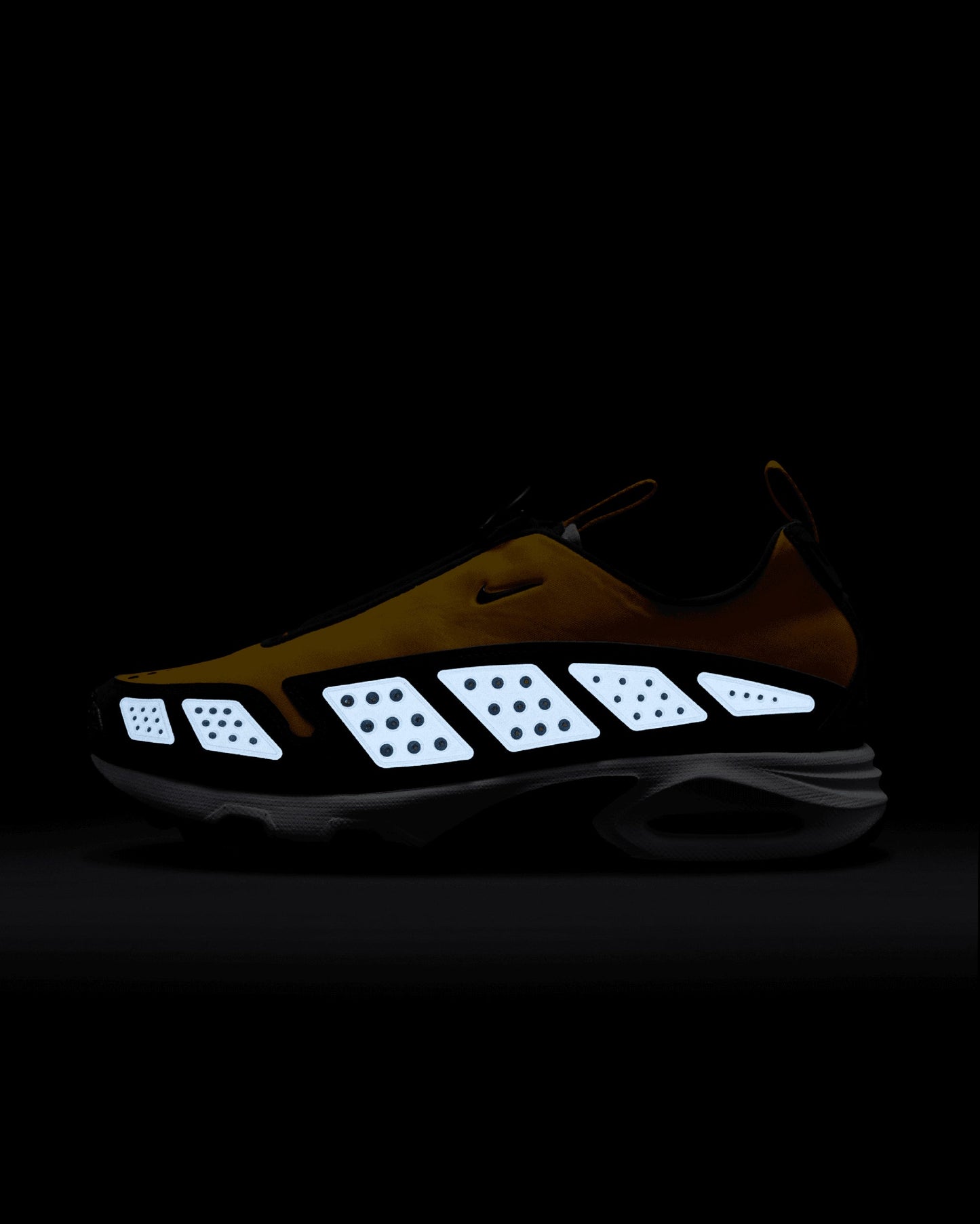 Nike Women's Air Max SNDR "Canyon Gold"