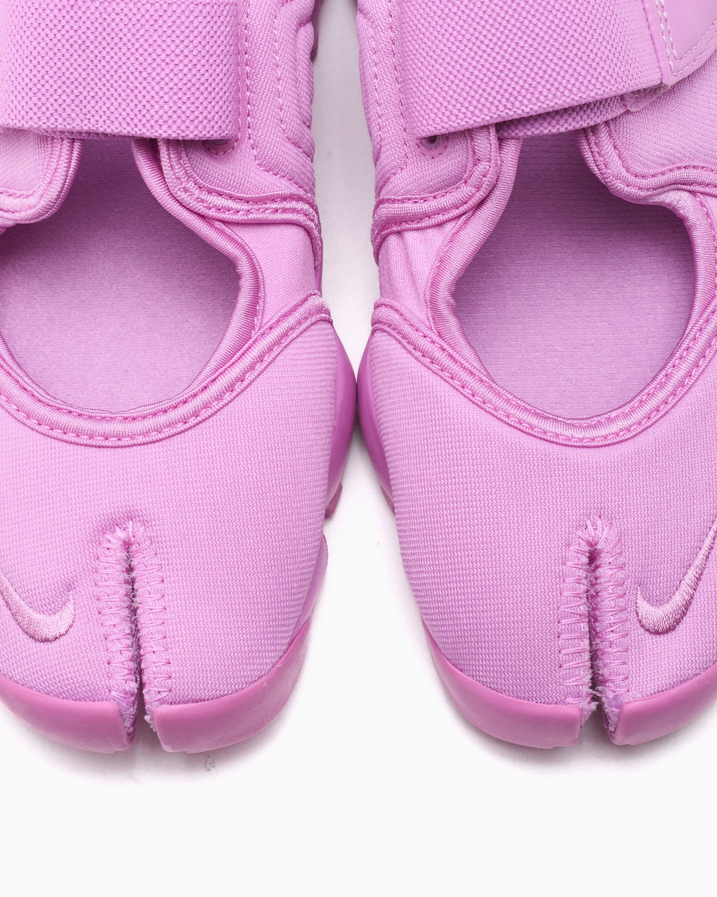 Nike Women's Air Rift Neo