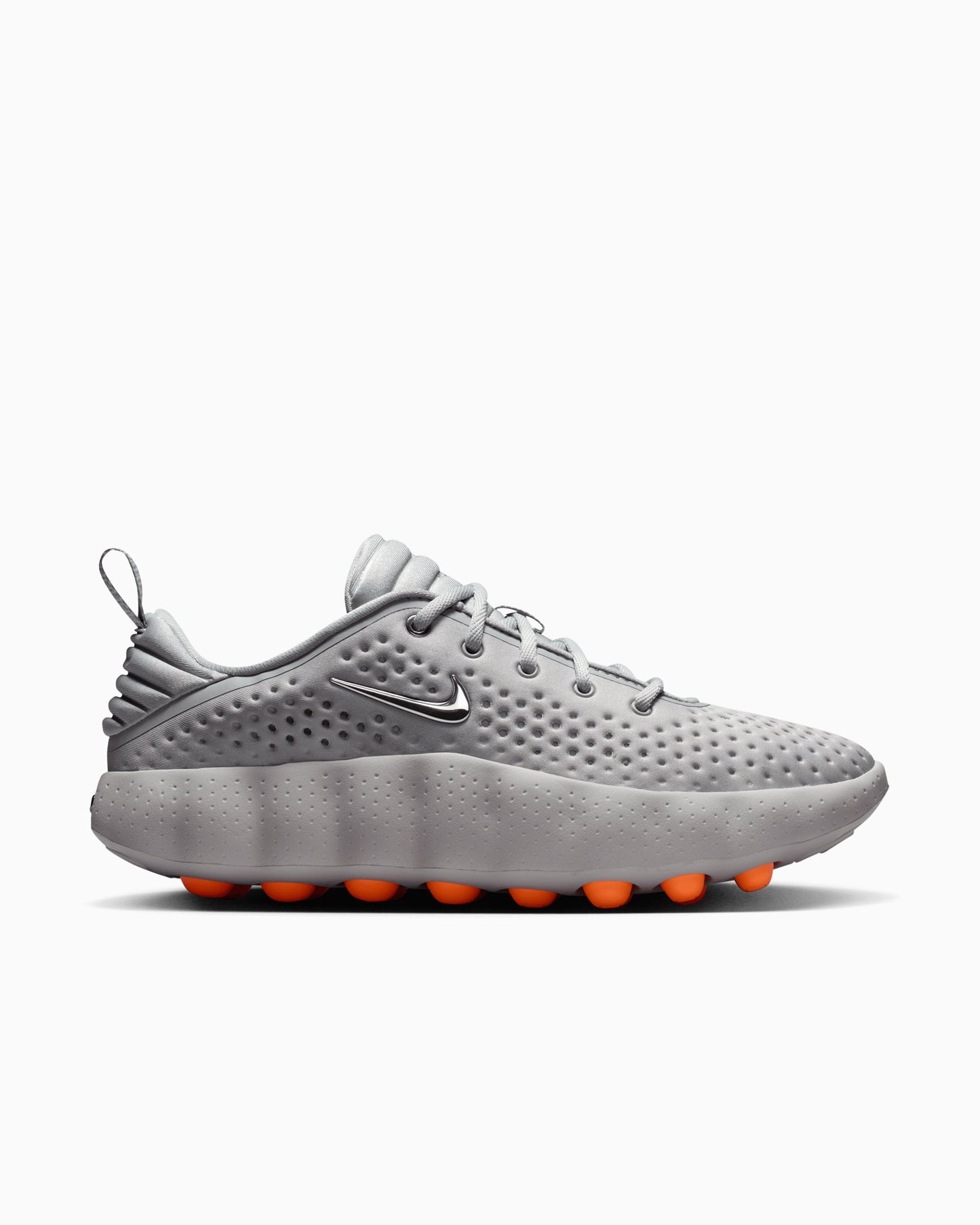 Nike Women's Mind 002