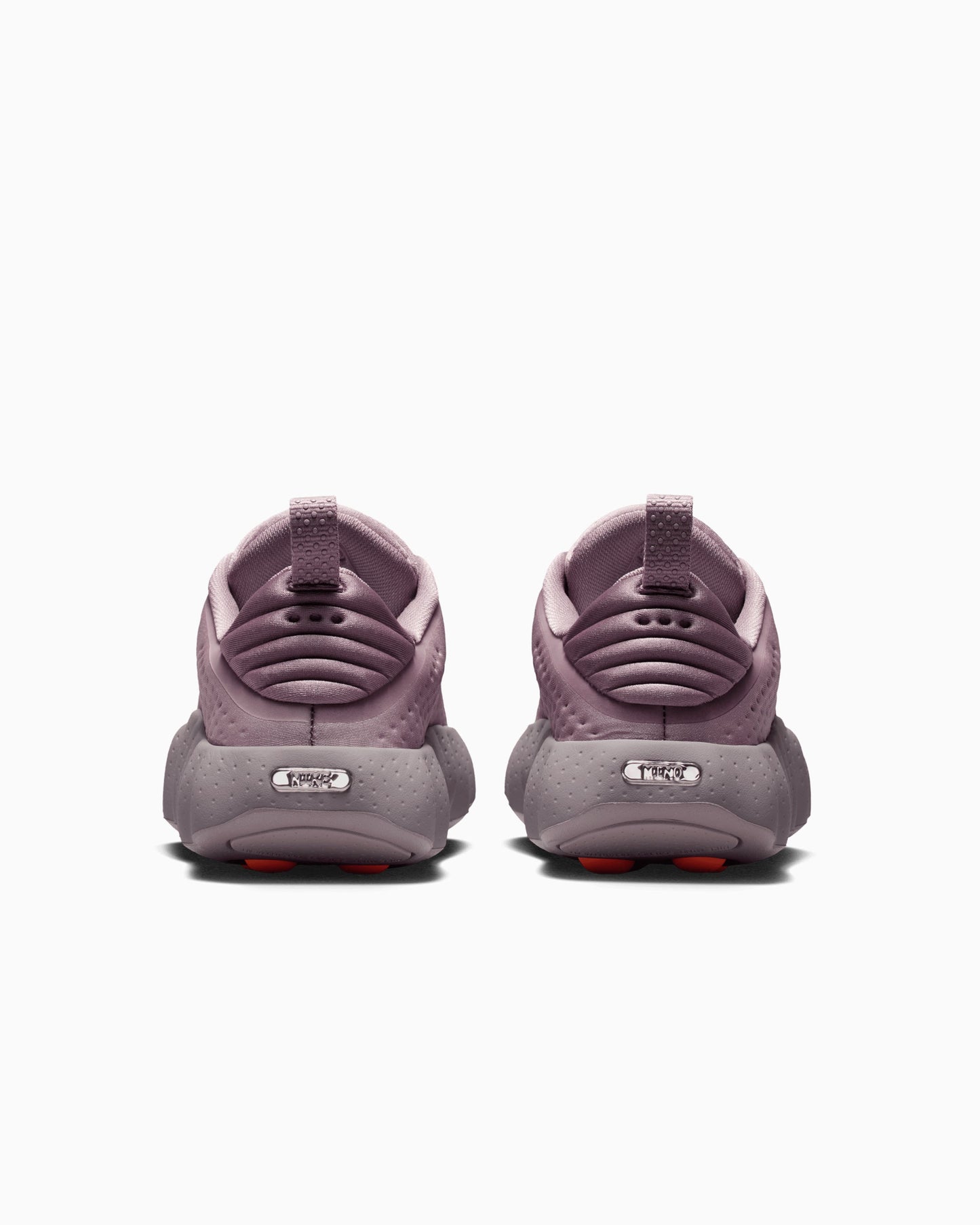 Nike Women's Mind 002