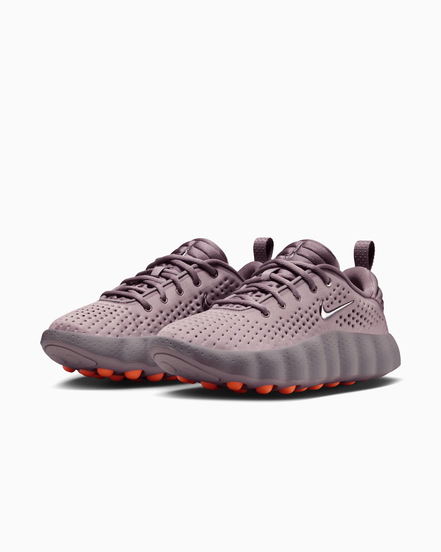 Nike Women's Mind 002