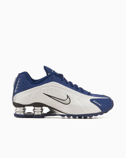 Nike Women's Shox R4