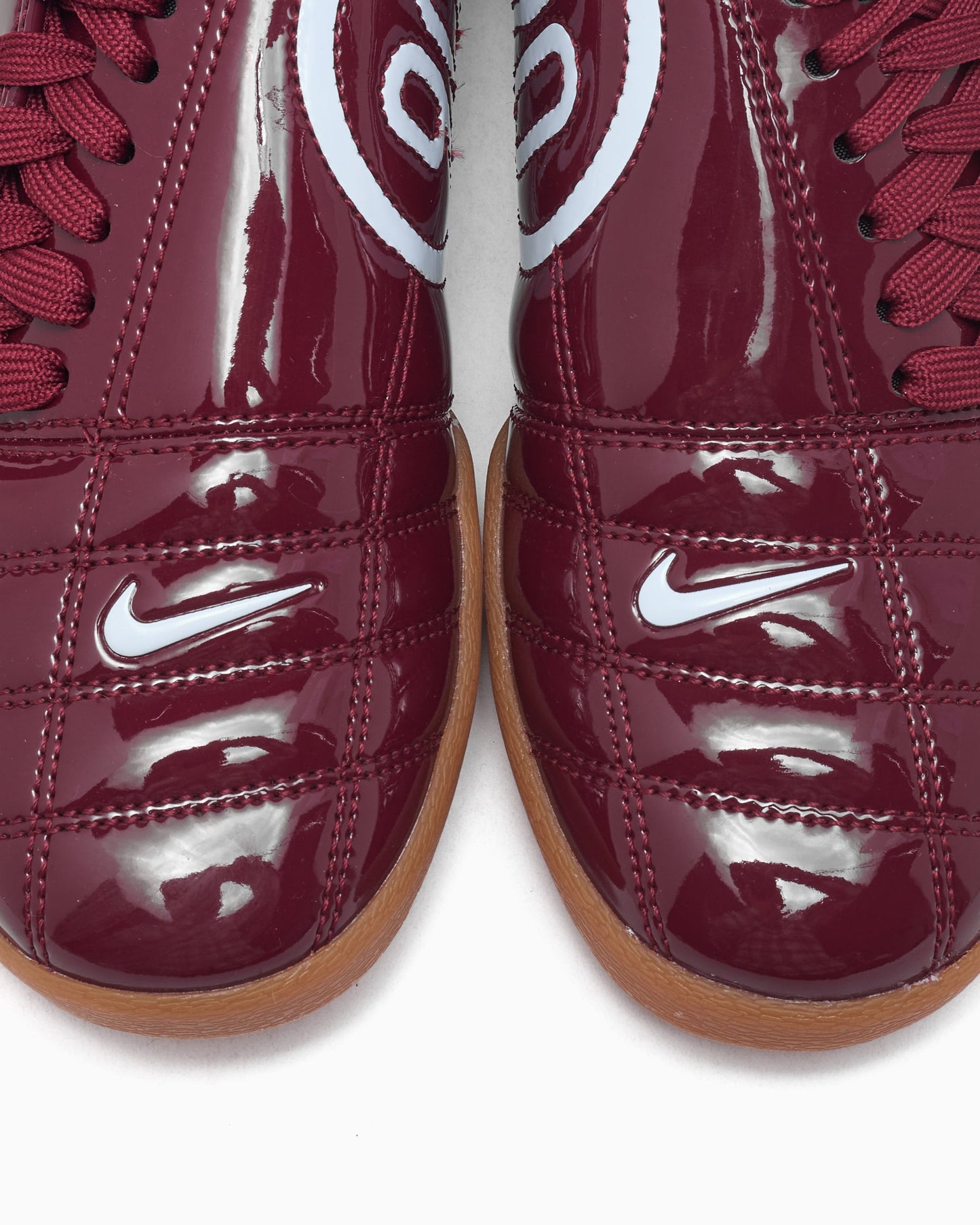 Nike Women's Total 90
