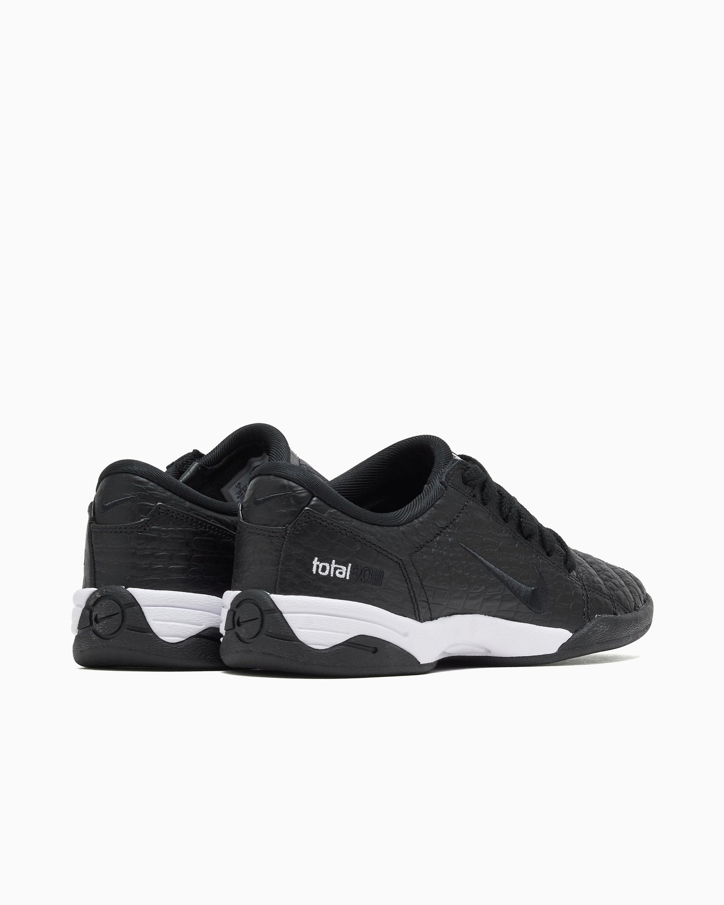Nike Women's Total 90