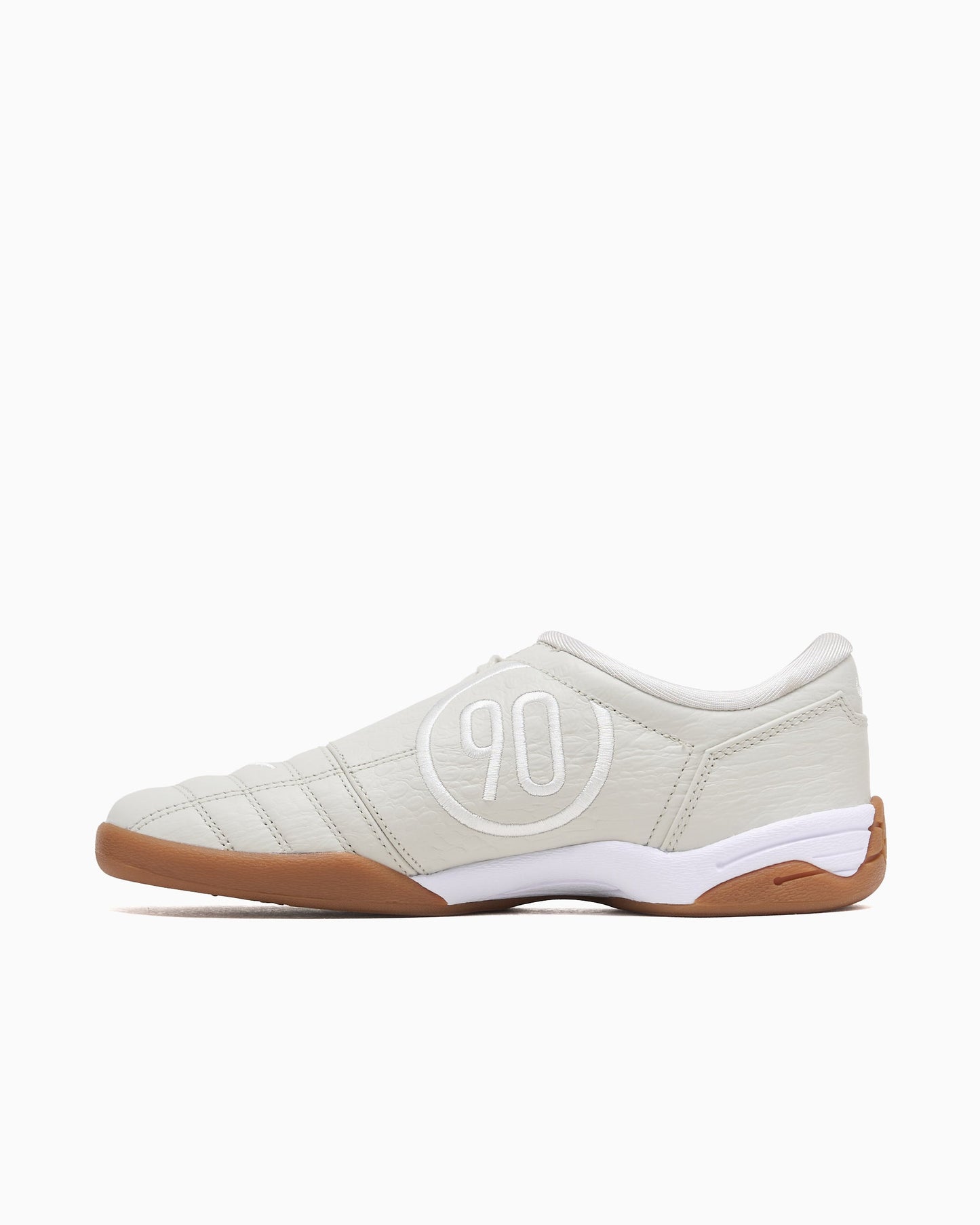 Nike Women's Total 90