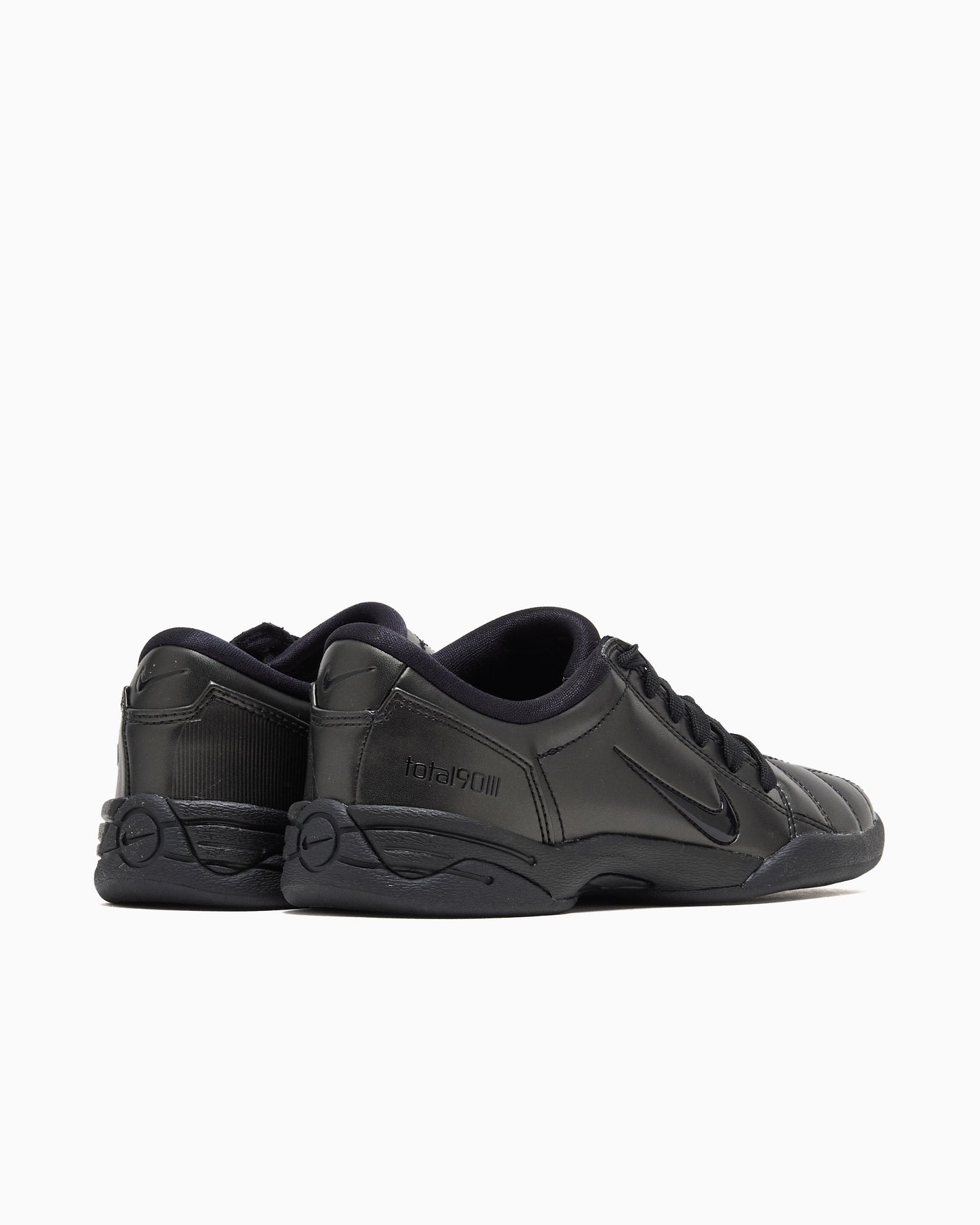 Nike Women's Total 90