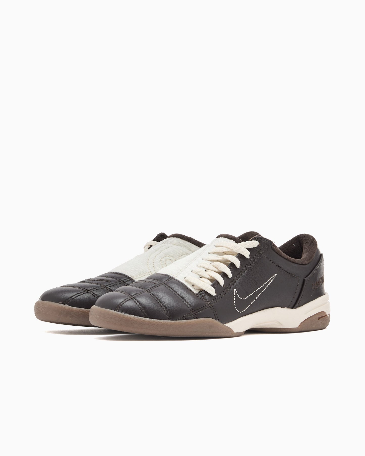 Nike Women's Total 90