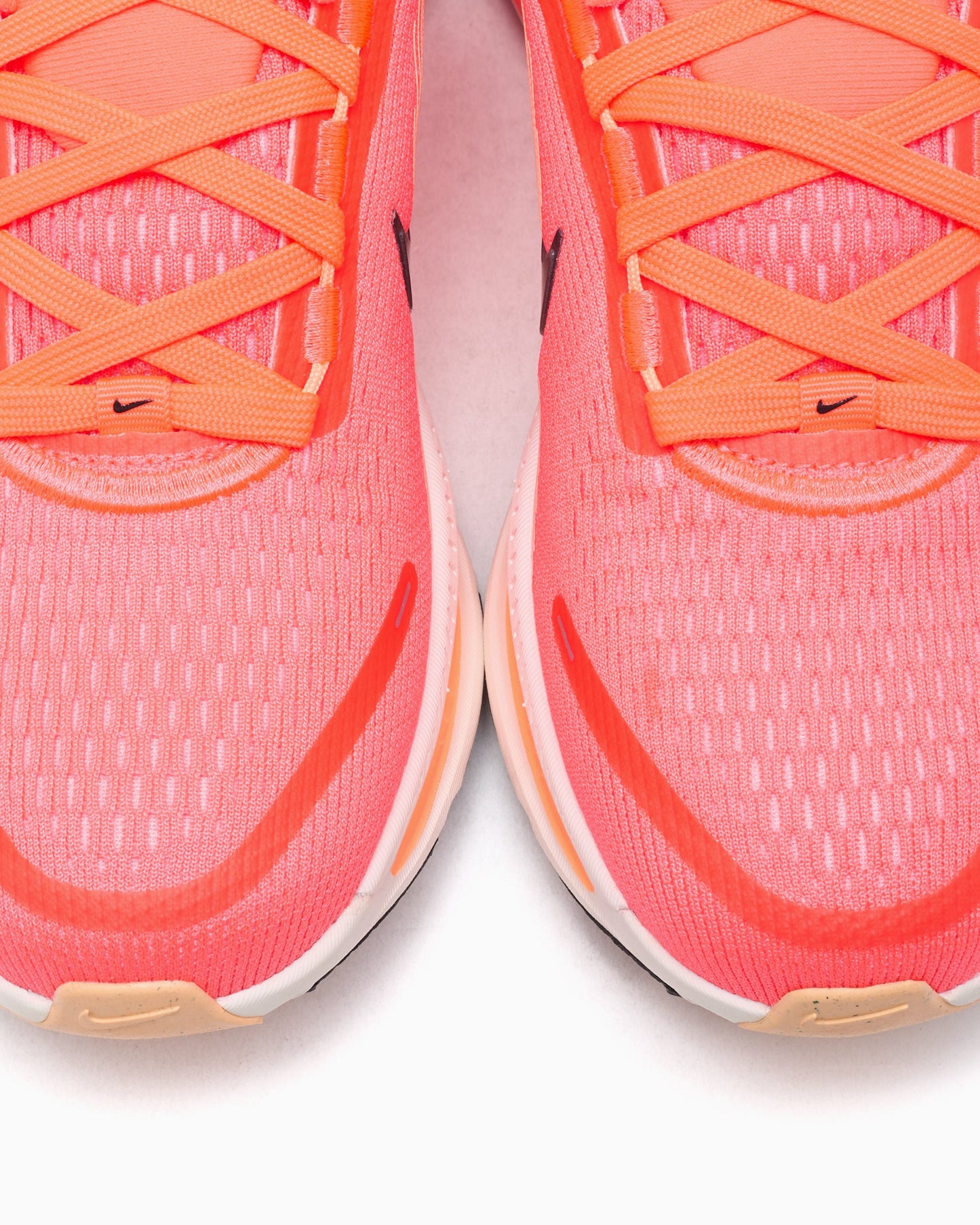Nike Women's Vomero 18