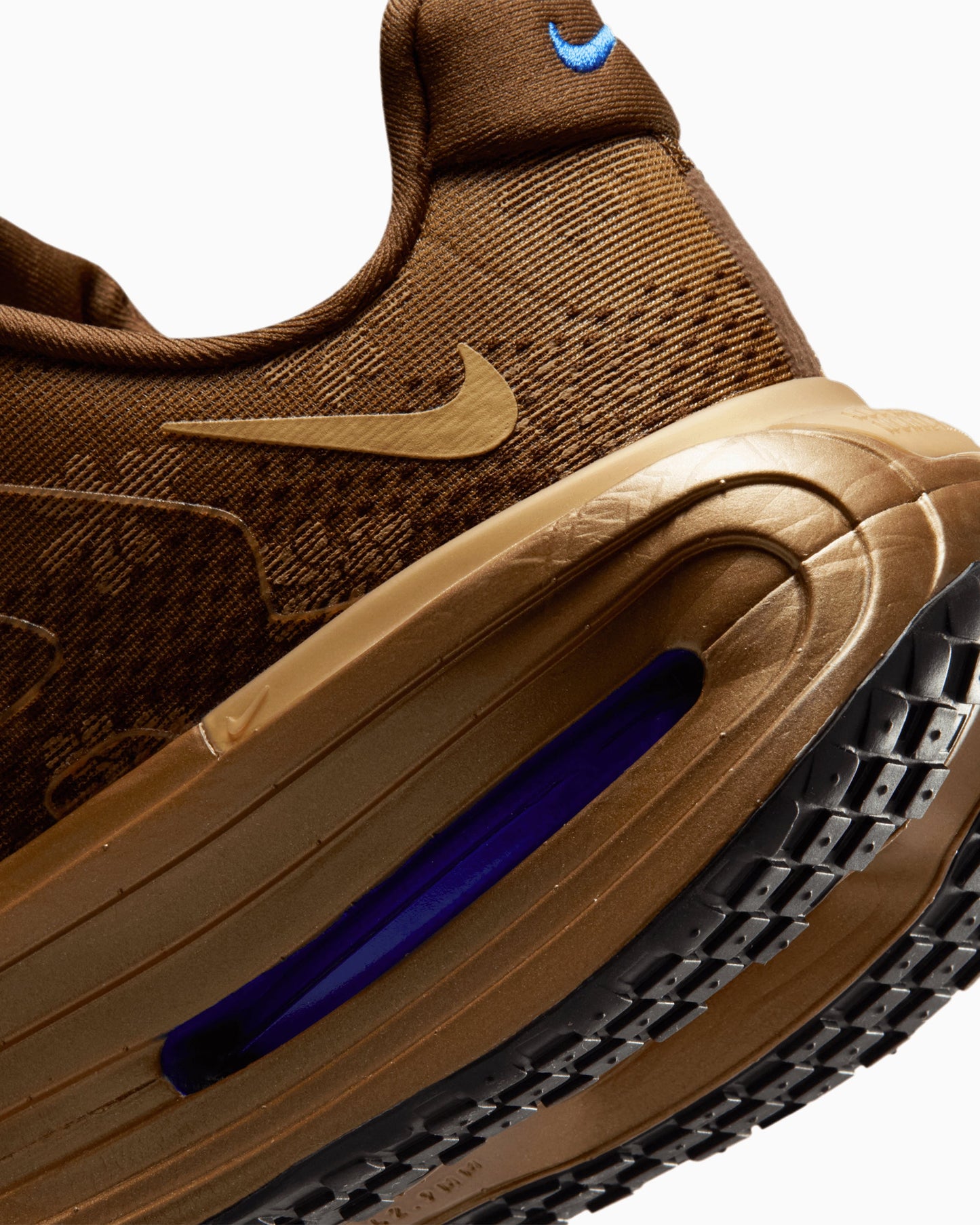Nike Women's Vomero Premium "Flat Stout"