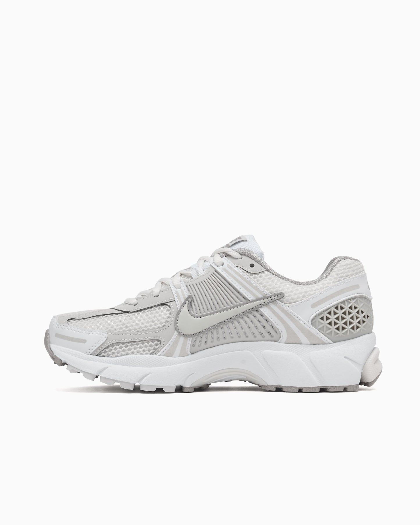 Nike Women's Zoom Vomero 5