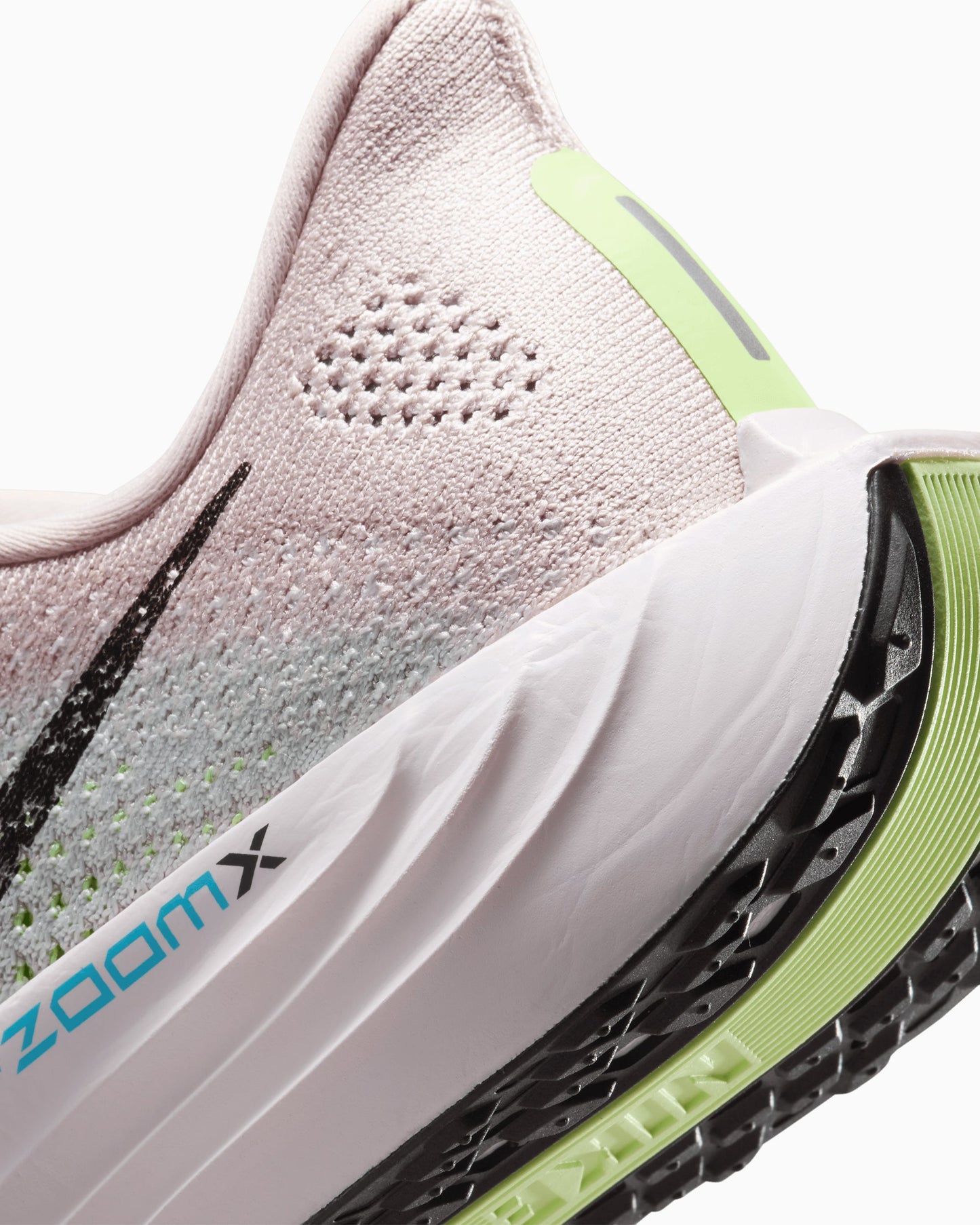 Nike Women's ZoomX Pegasus Plus