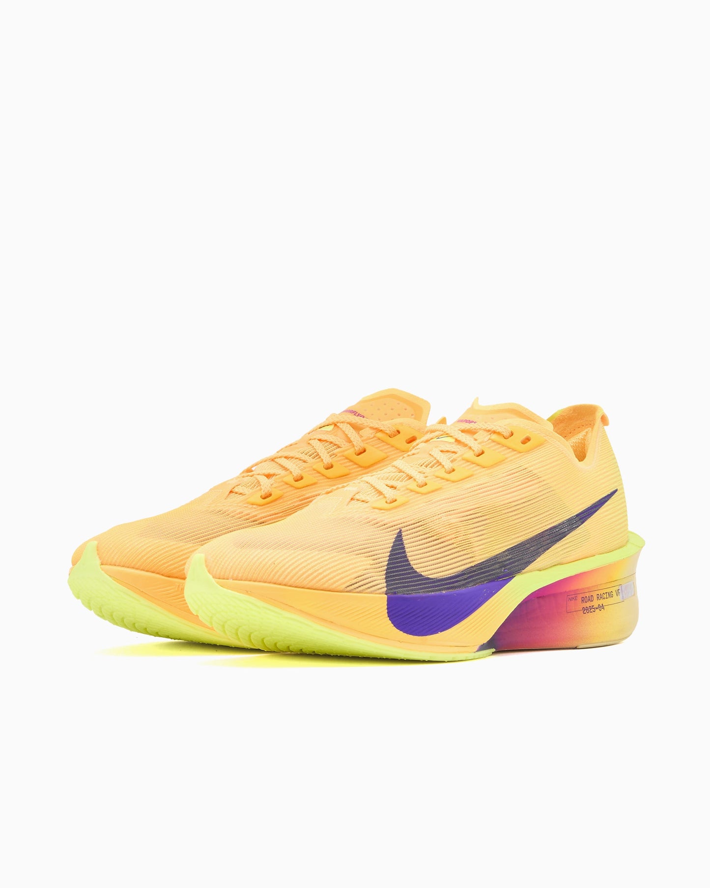 Nike Women's ZoomX Vaporfly Next% 4