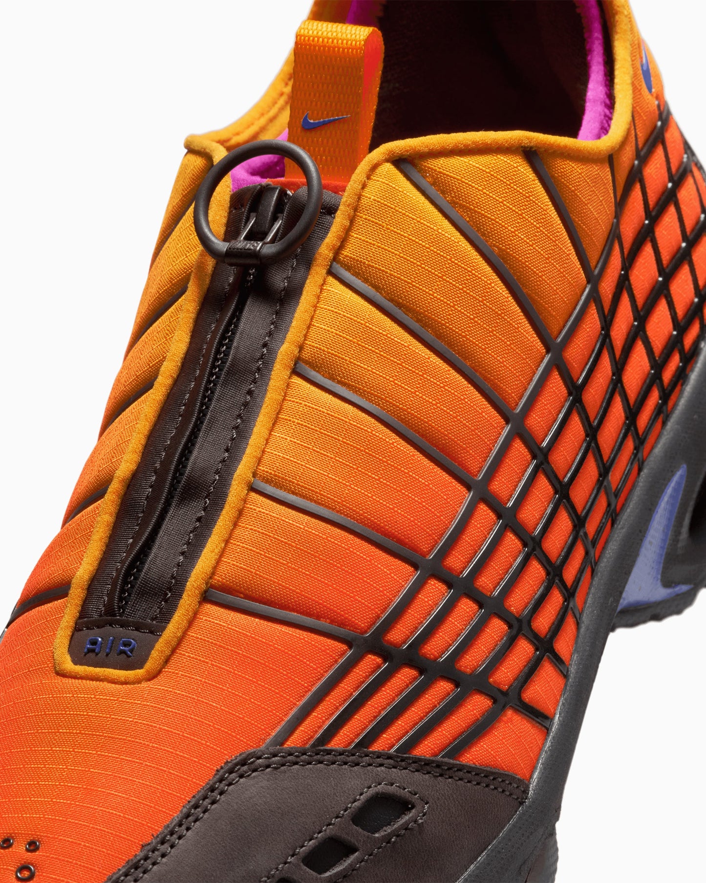 Nike x Kids Of Immigrants Air Max SNDR