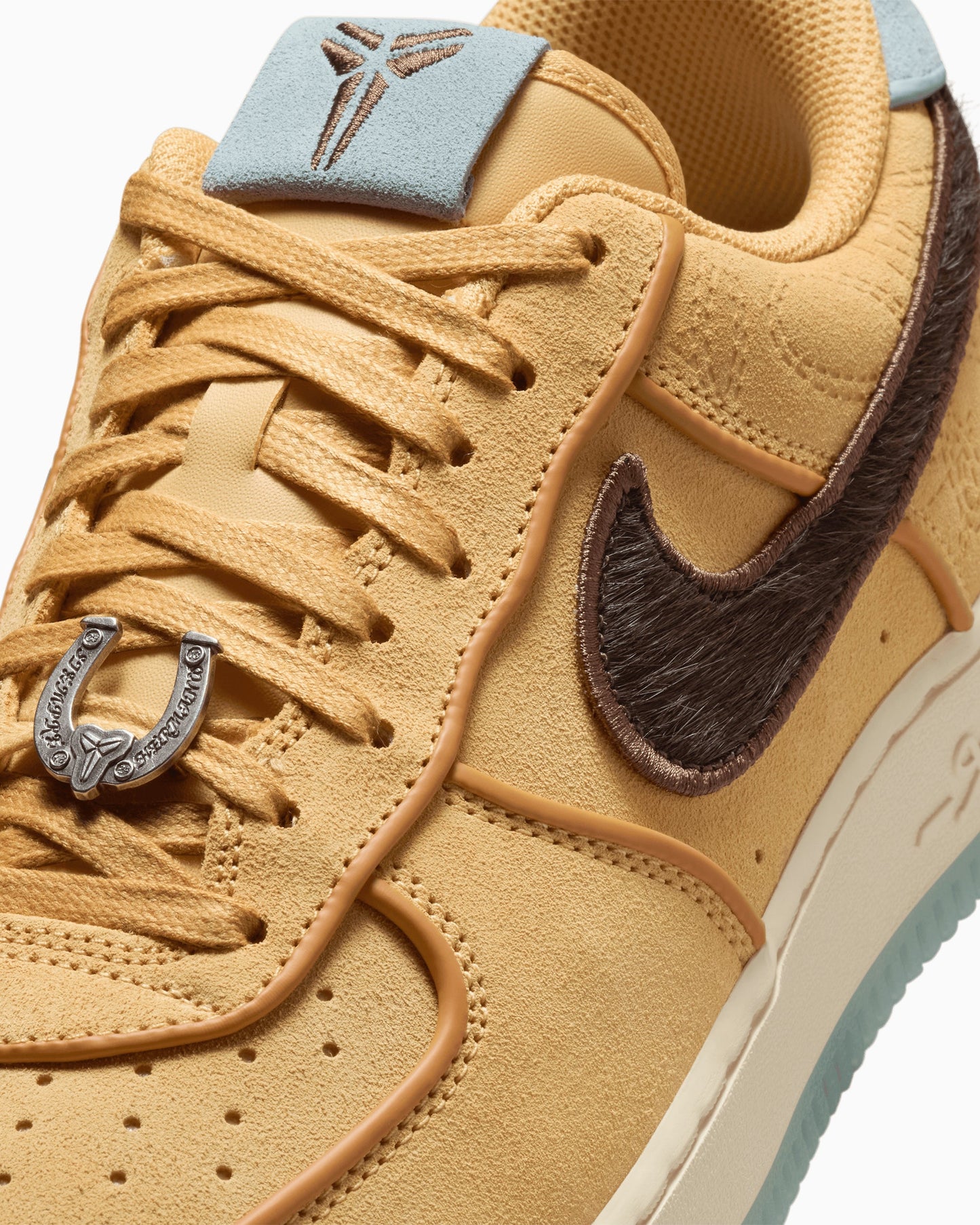 Nike x Kobe Bryant Air Force 1 Low Protro "Siempre Mio"