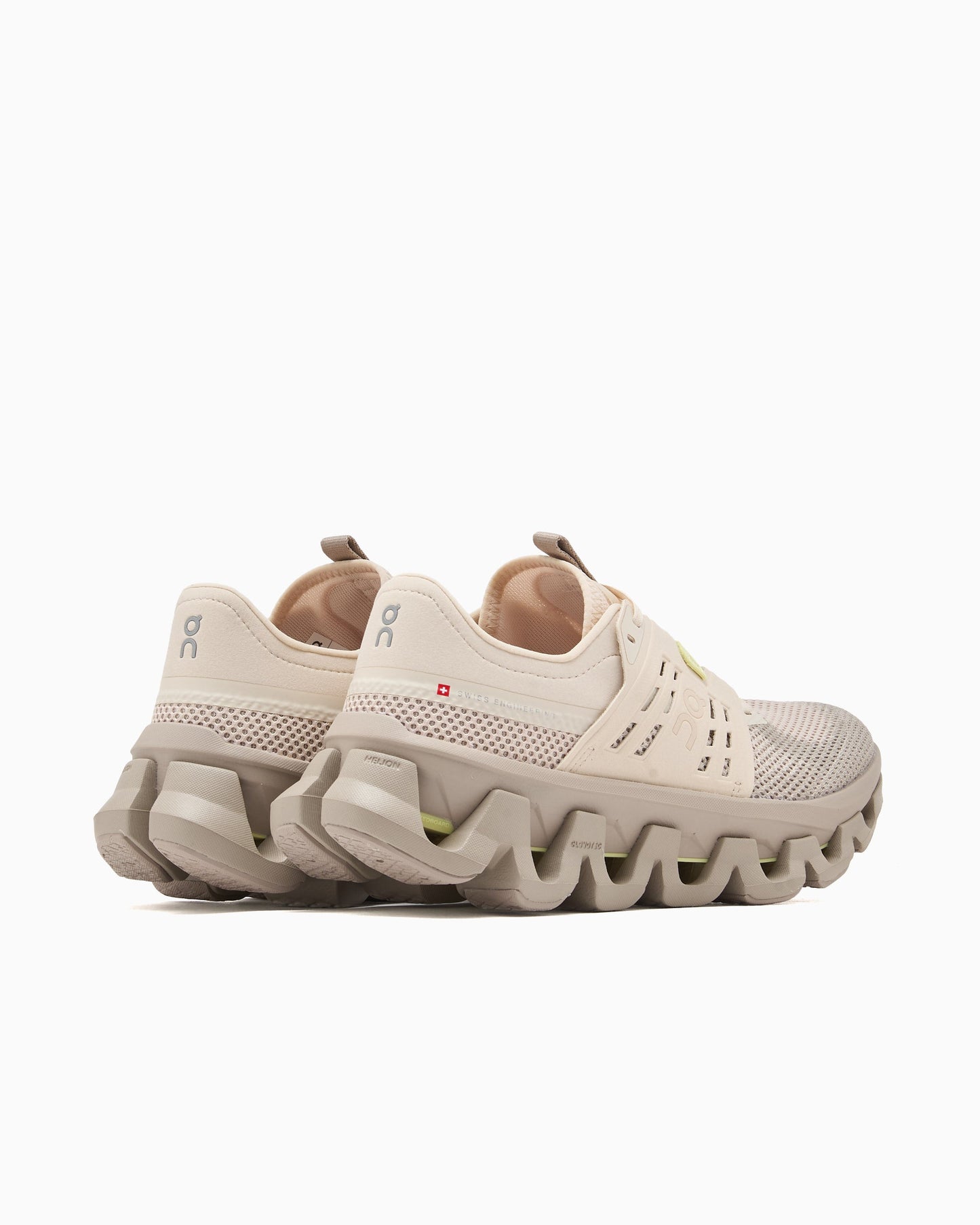 On Women's Cloudswift Amp