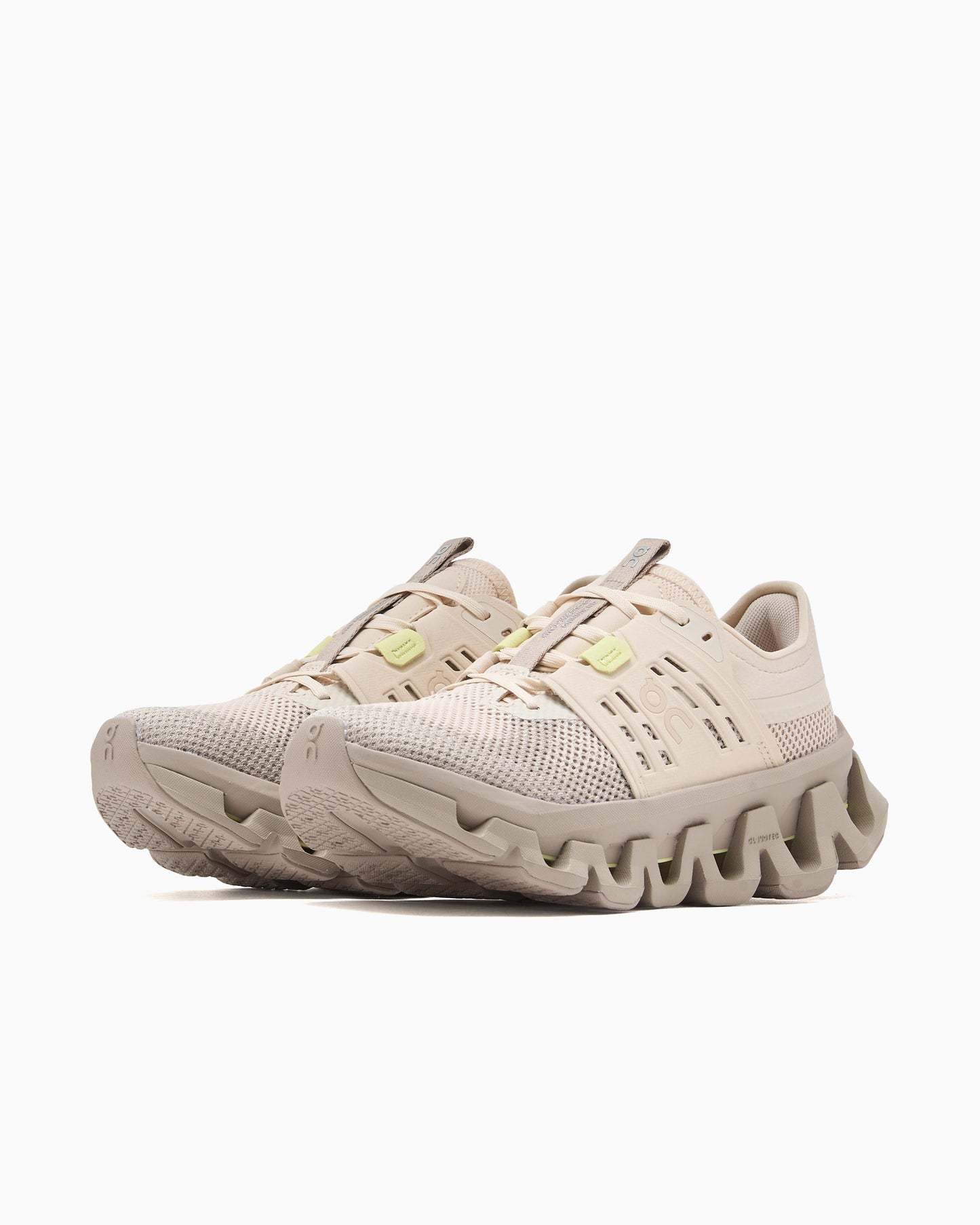 On Women's Cloudswift Amp