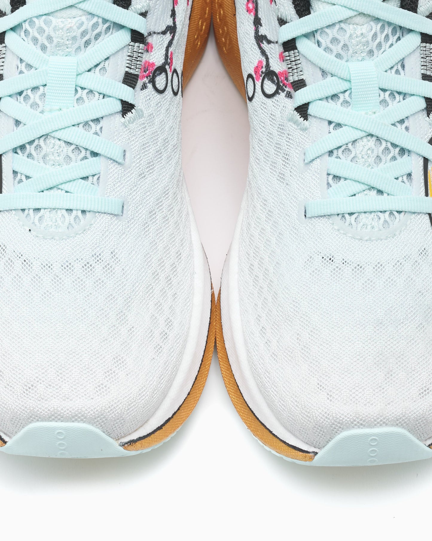 Saucony Endorphin Speed 5 "Tokyo Edition"