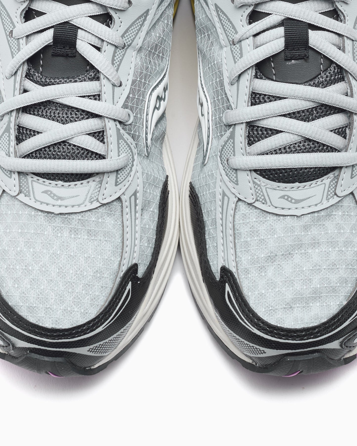 Saucony Progrid OMNI 9