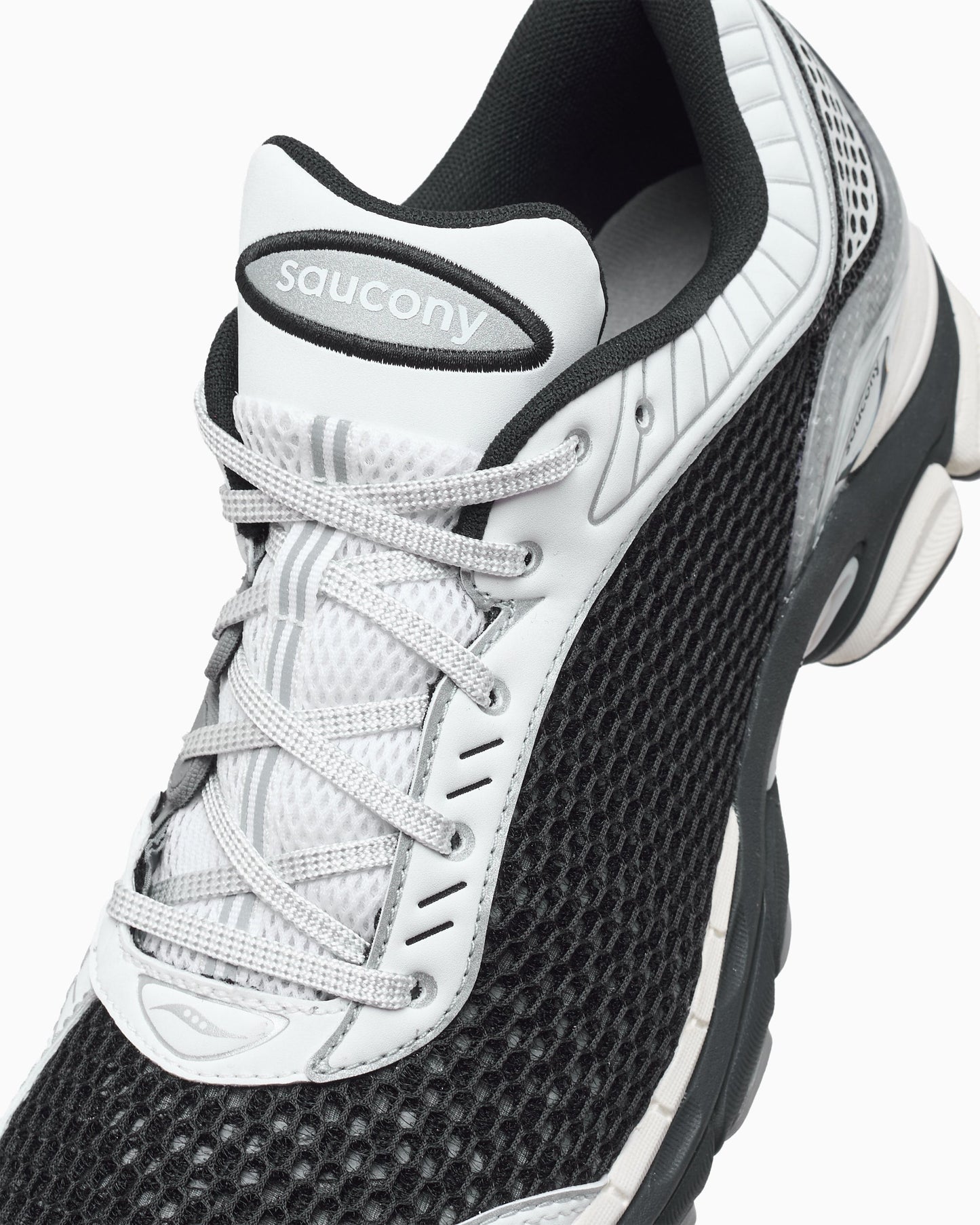Saucony Progrid Paramount