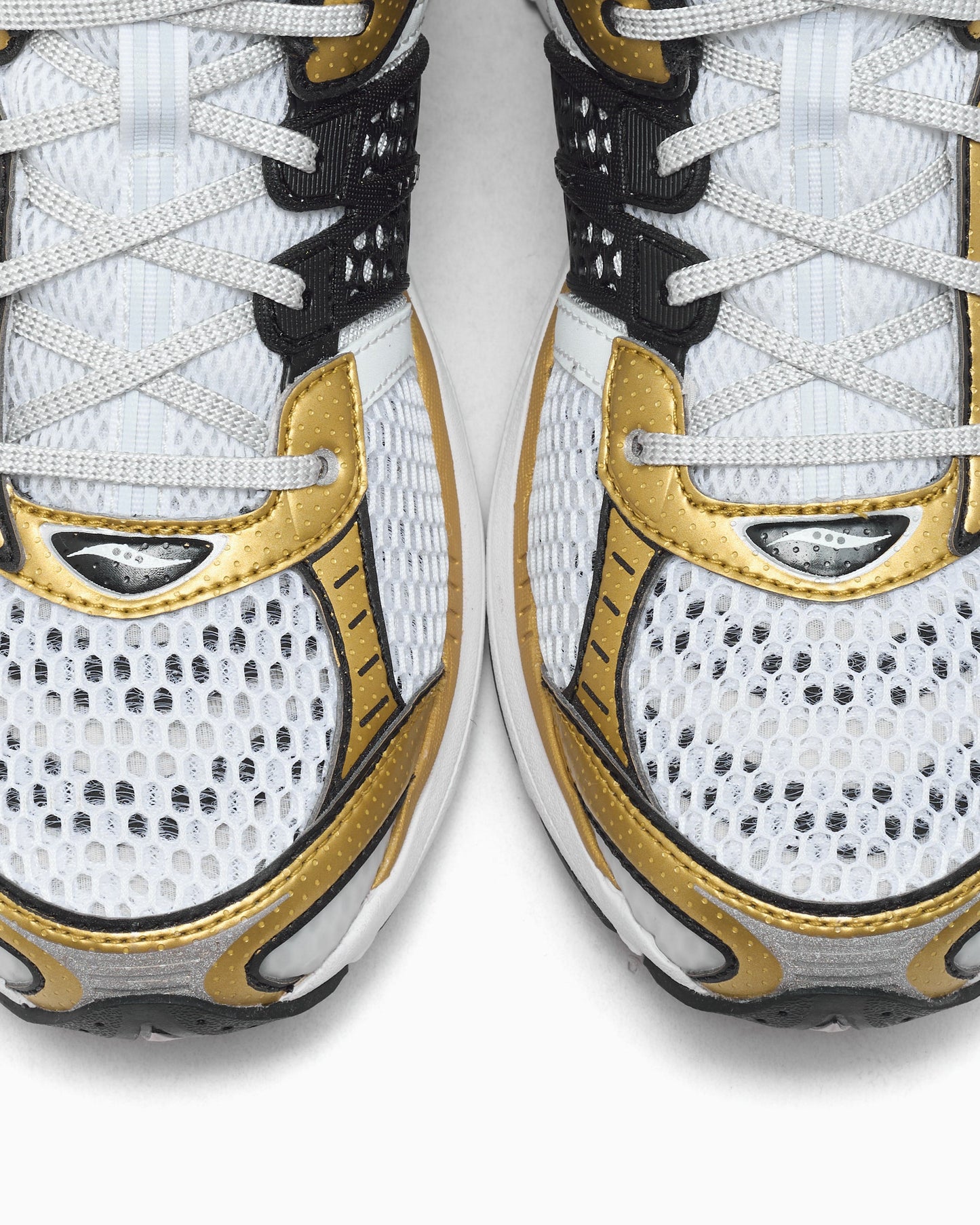 Saucony Progrid Paramount