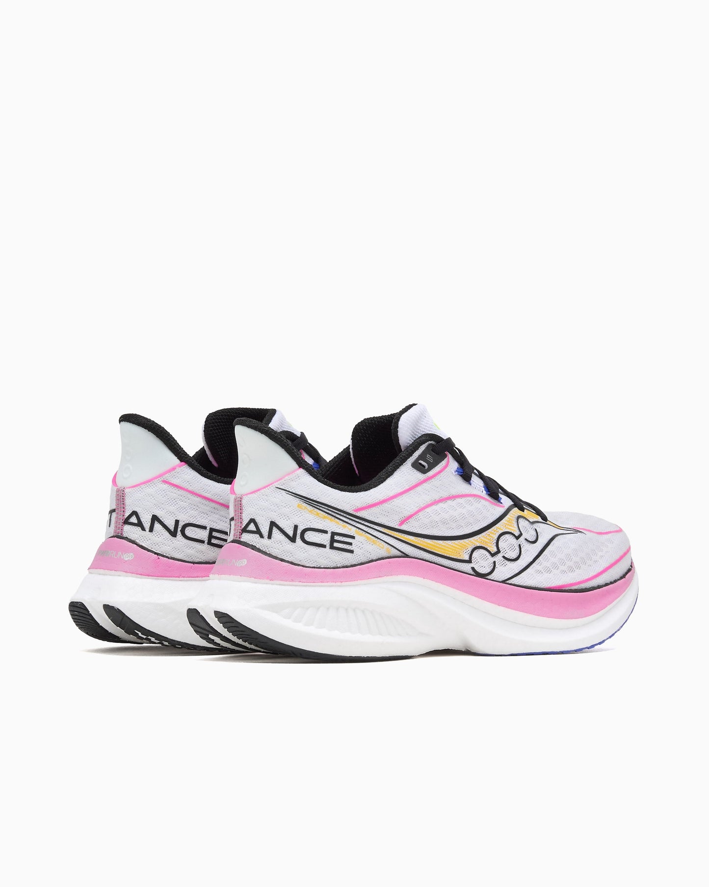 Saucony x Distance Endorphin Speed 5