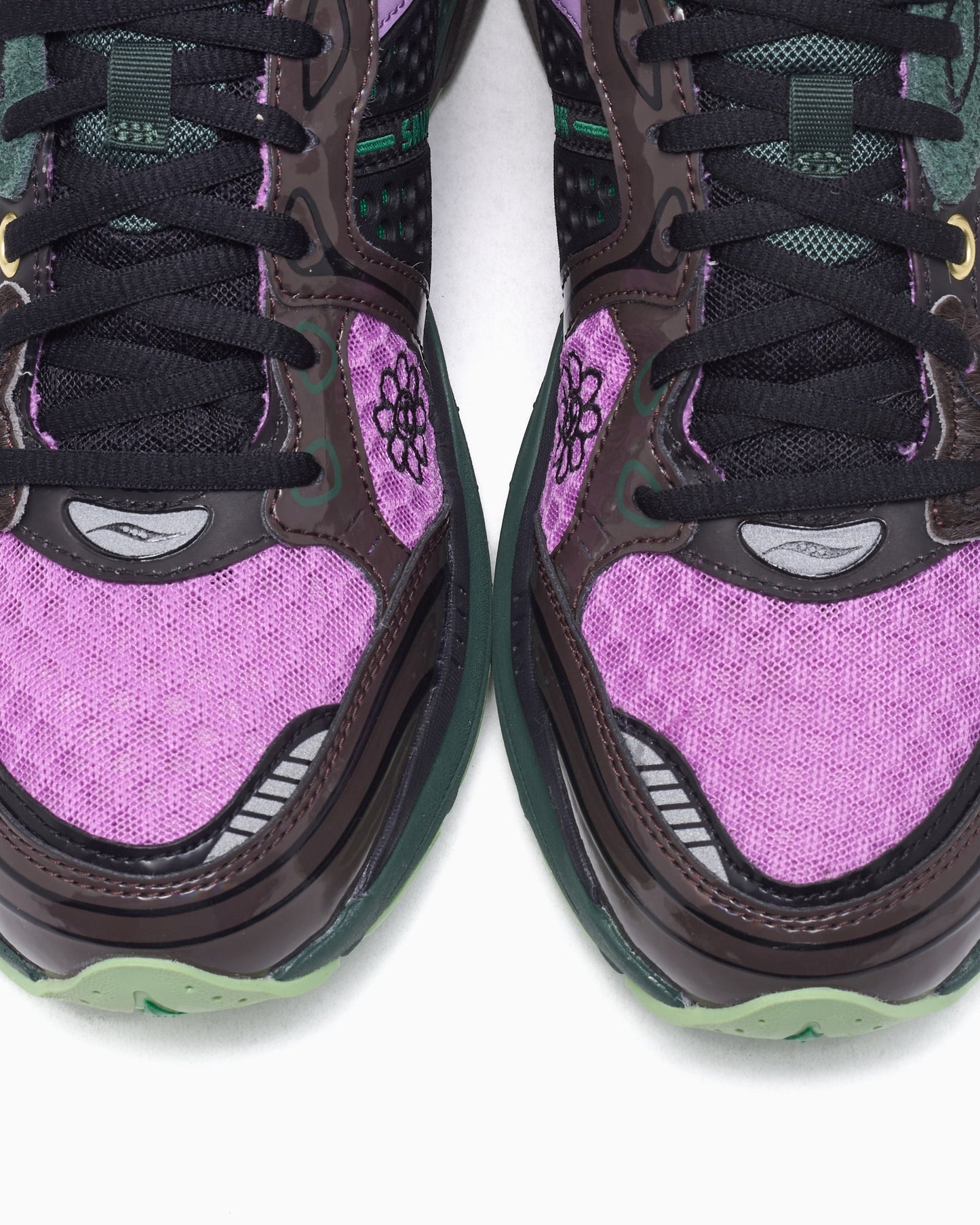 Saucony x Jae Tips Progrid Triumph 4 "Flower Grow Uptown: Perrilla"