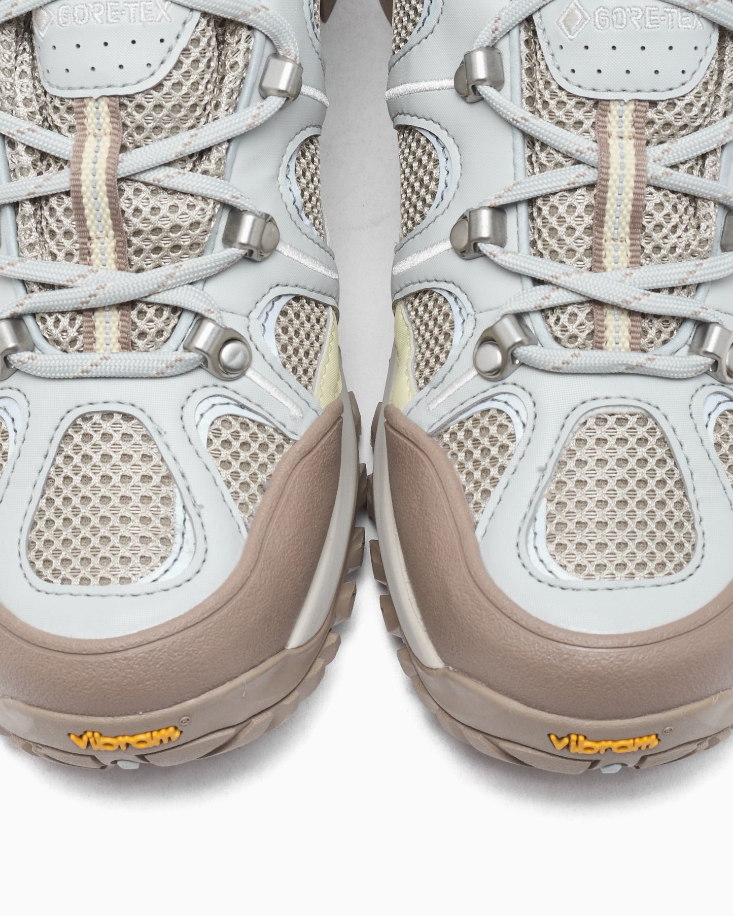 The North Face Hedgehog 06 RVST Gore-Tex®