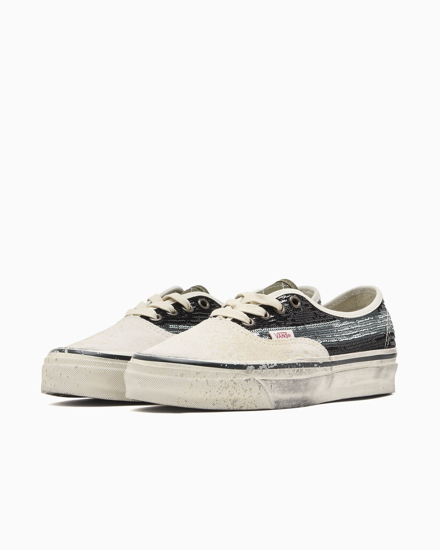 Vans Premium  Authentic 44 "Charms"