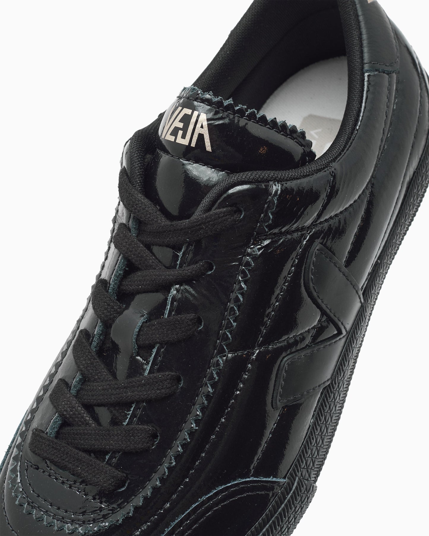 Veja Women's Panenka