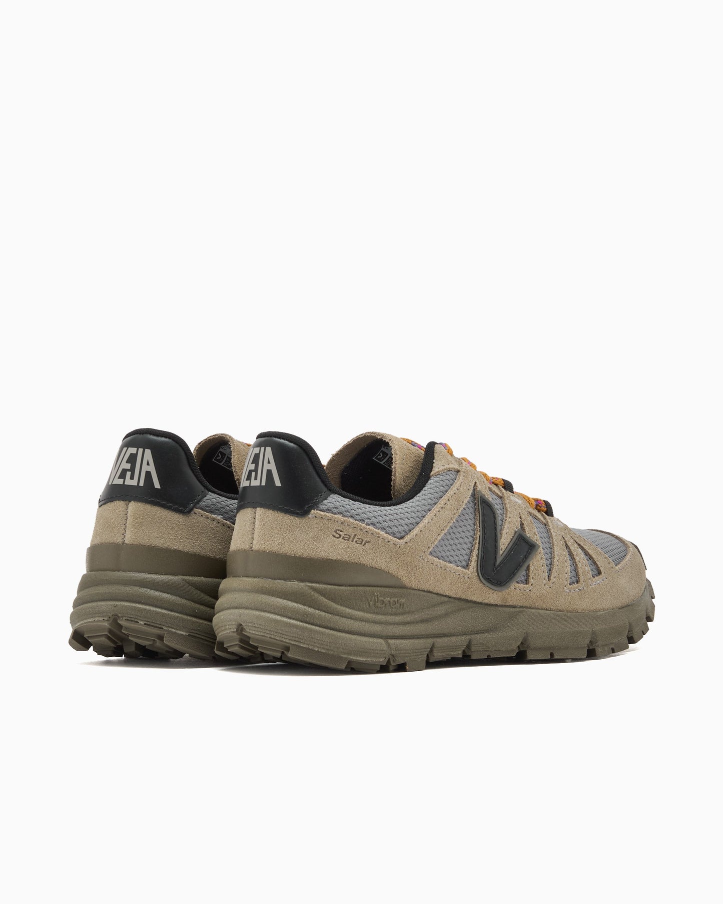 Veja Women's Salar Vibram