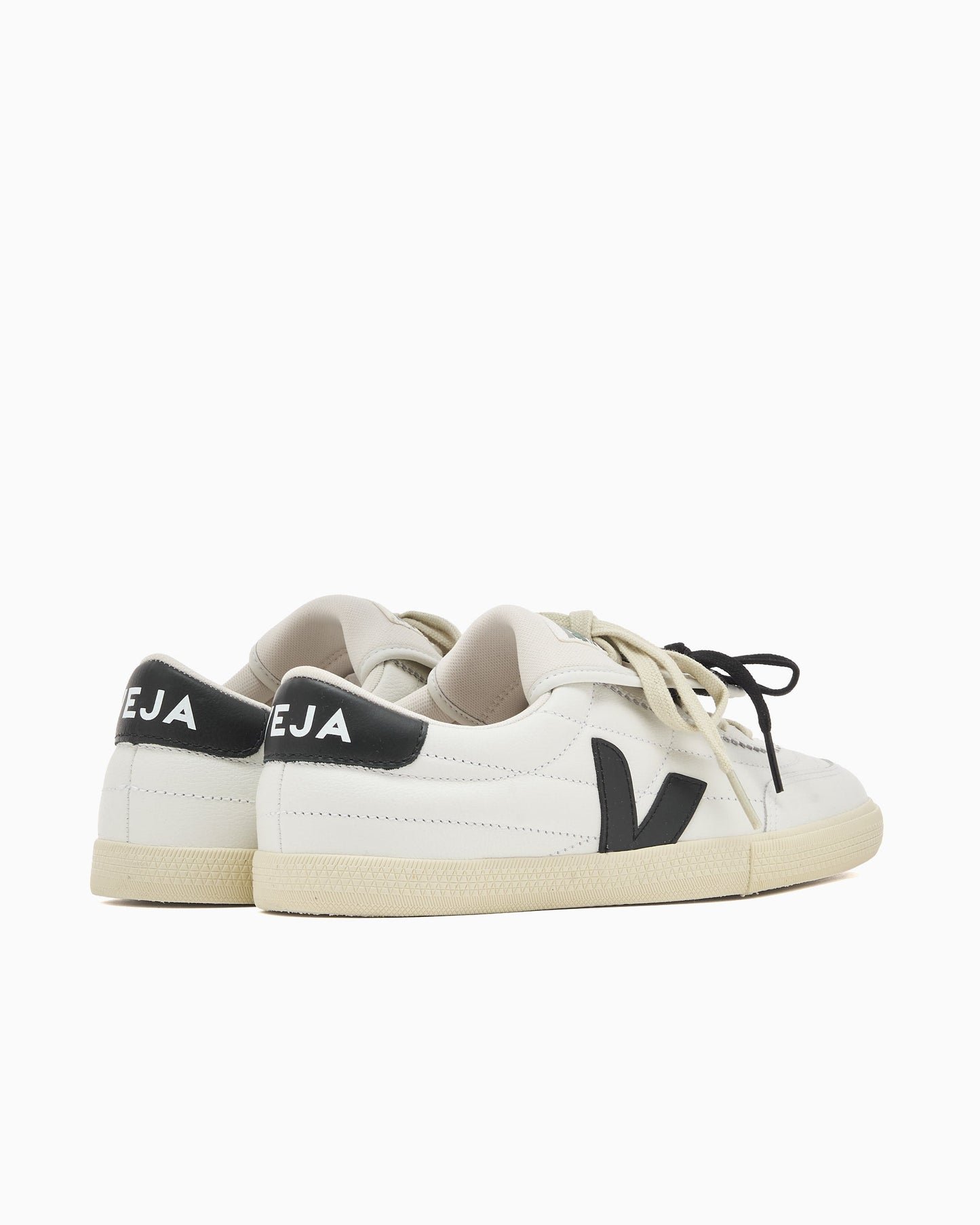Veja x Magliano Women's Panenka