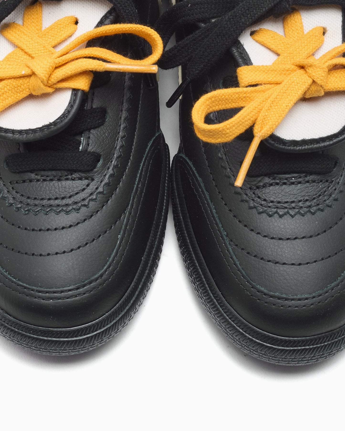 Veja x Magliano Women's Panenka
