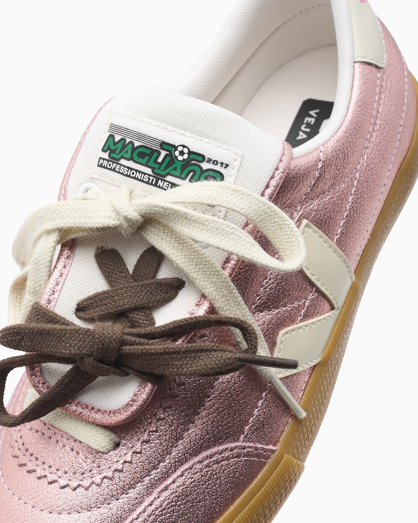 Veja x Magliano Women's Panenka