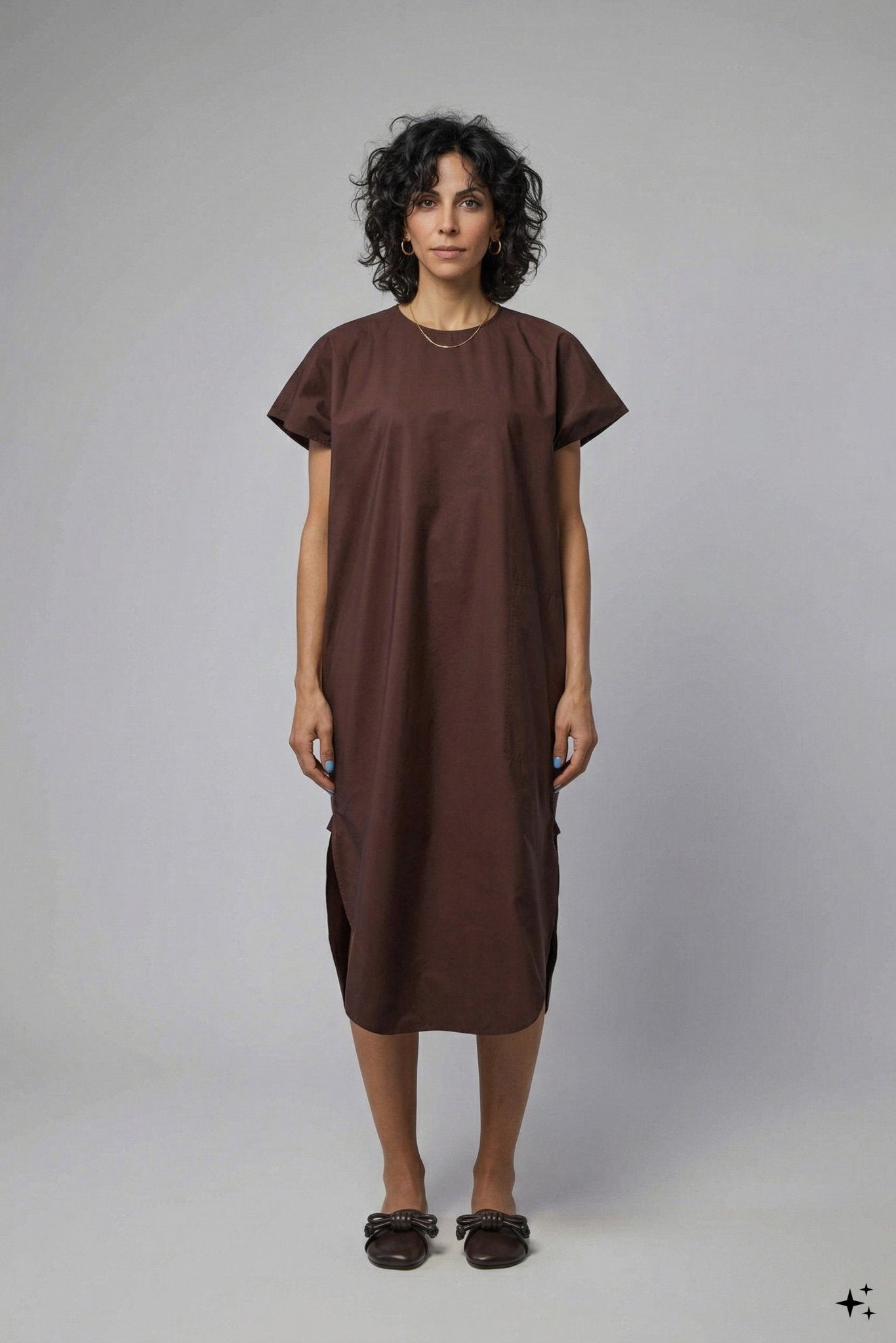 Crew Neck Ssl Dress with Curved Hem
