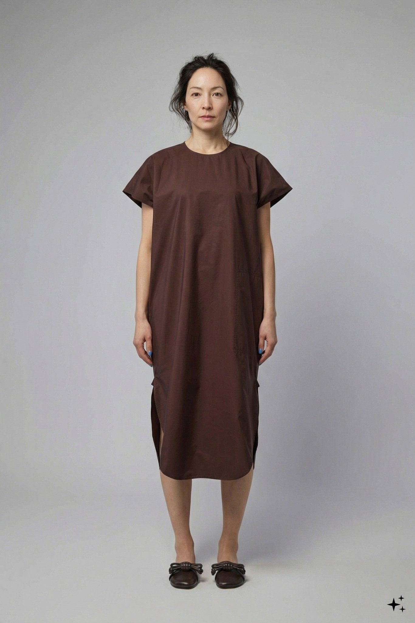 Crew Neck Ssl Dress with Curved Hem