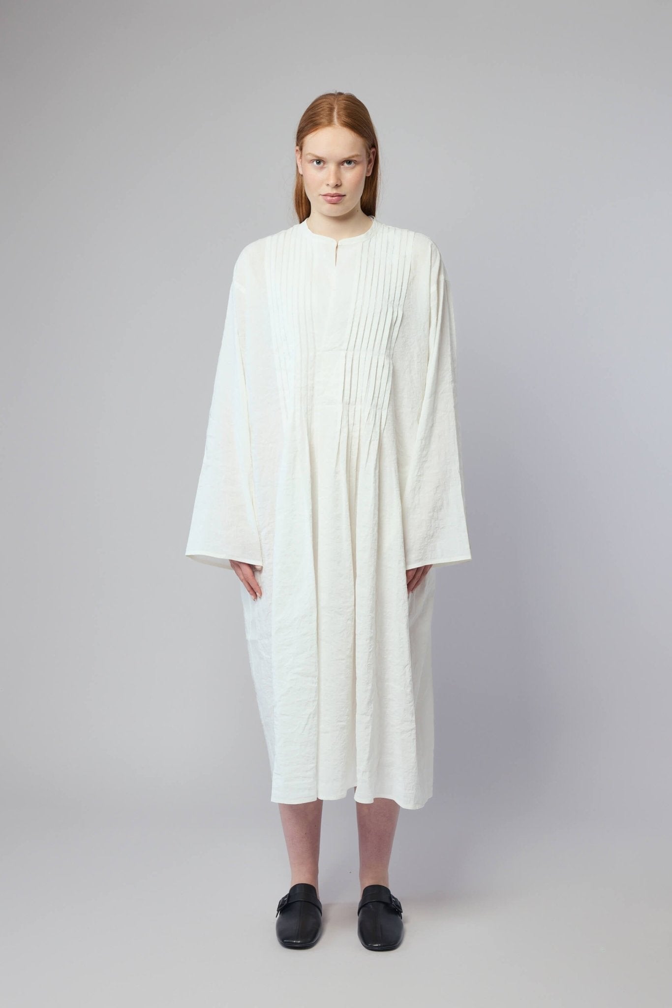 Dong Long Sleeve Dress with Pleated Chest
