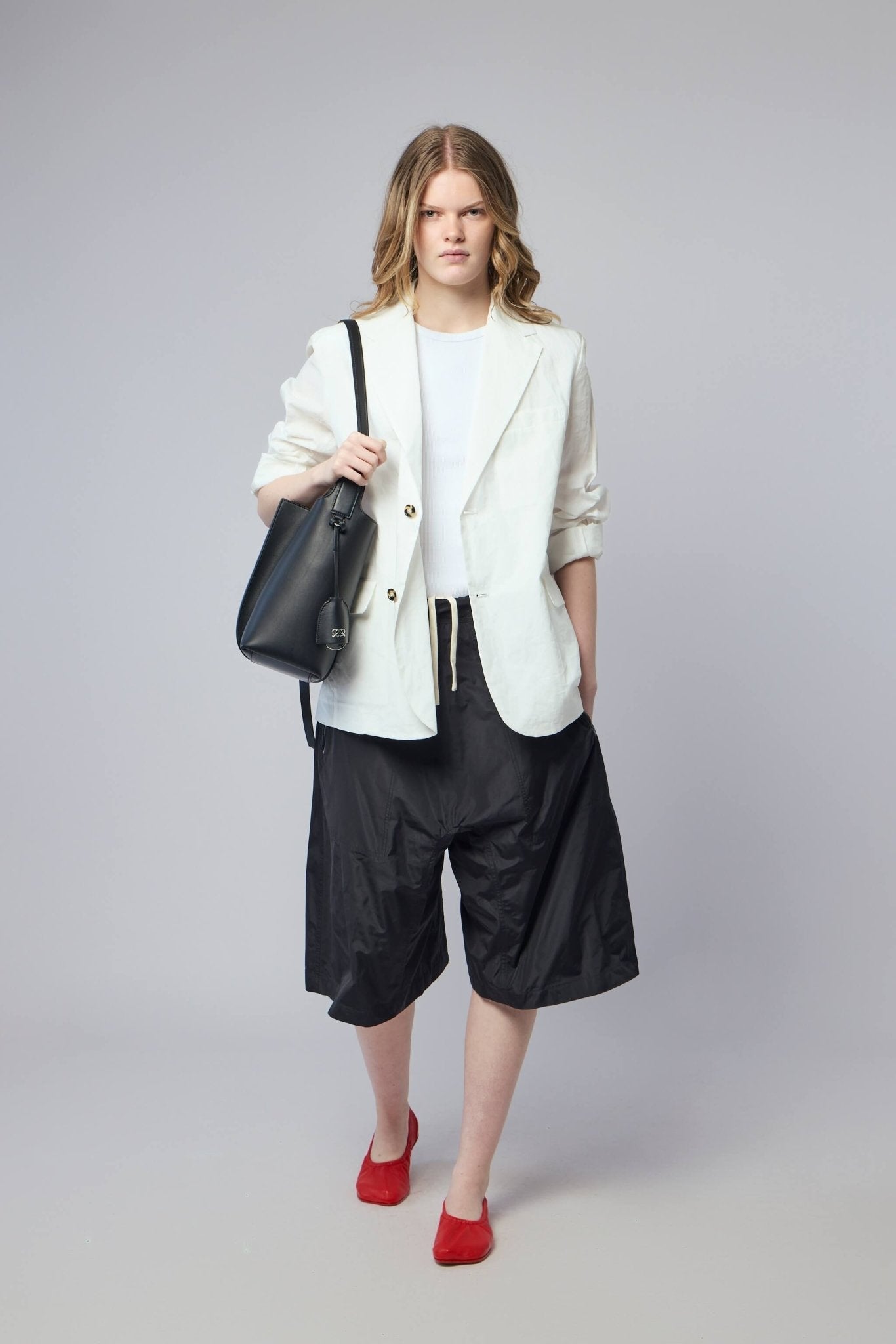 Relaxed Zip Pockets Shorts