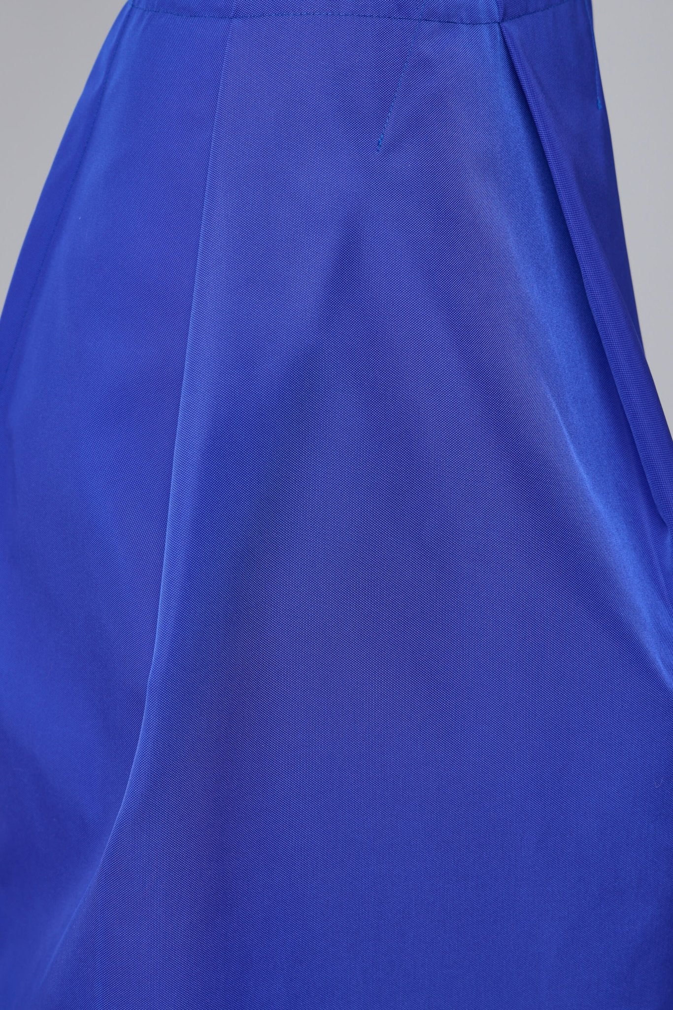 Wide Skirt, Assymetrical Waist