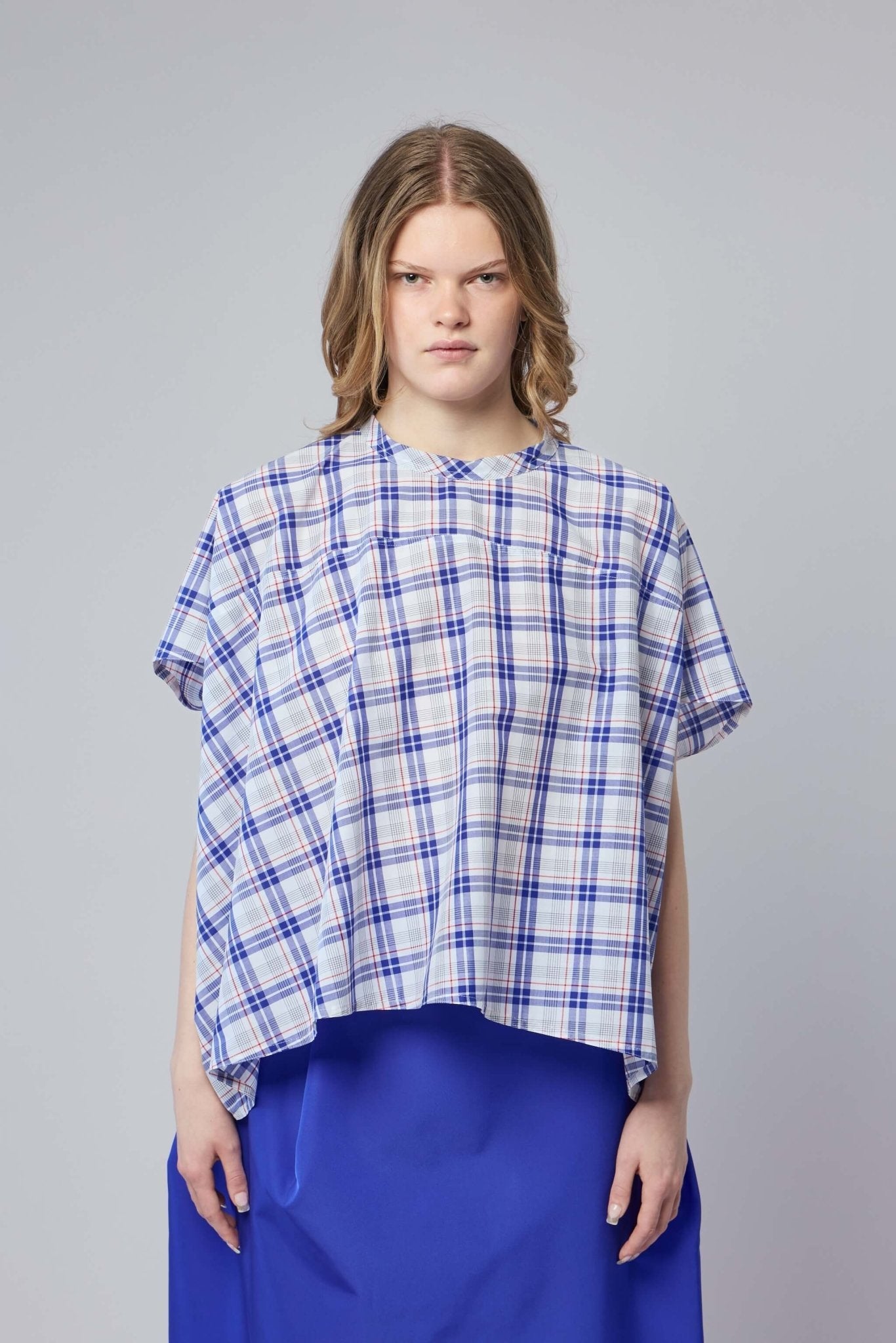 Wide Sleeveless Crew Neck Shirt