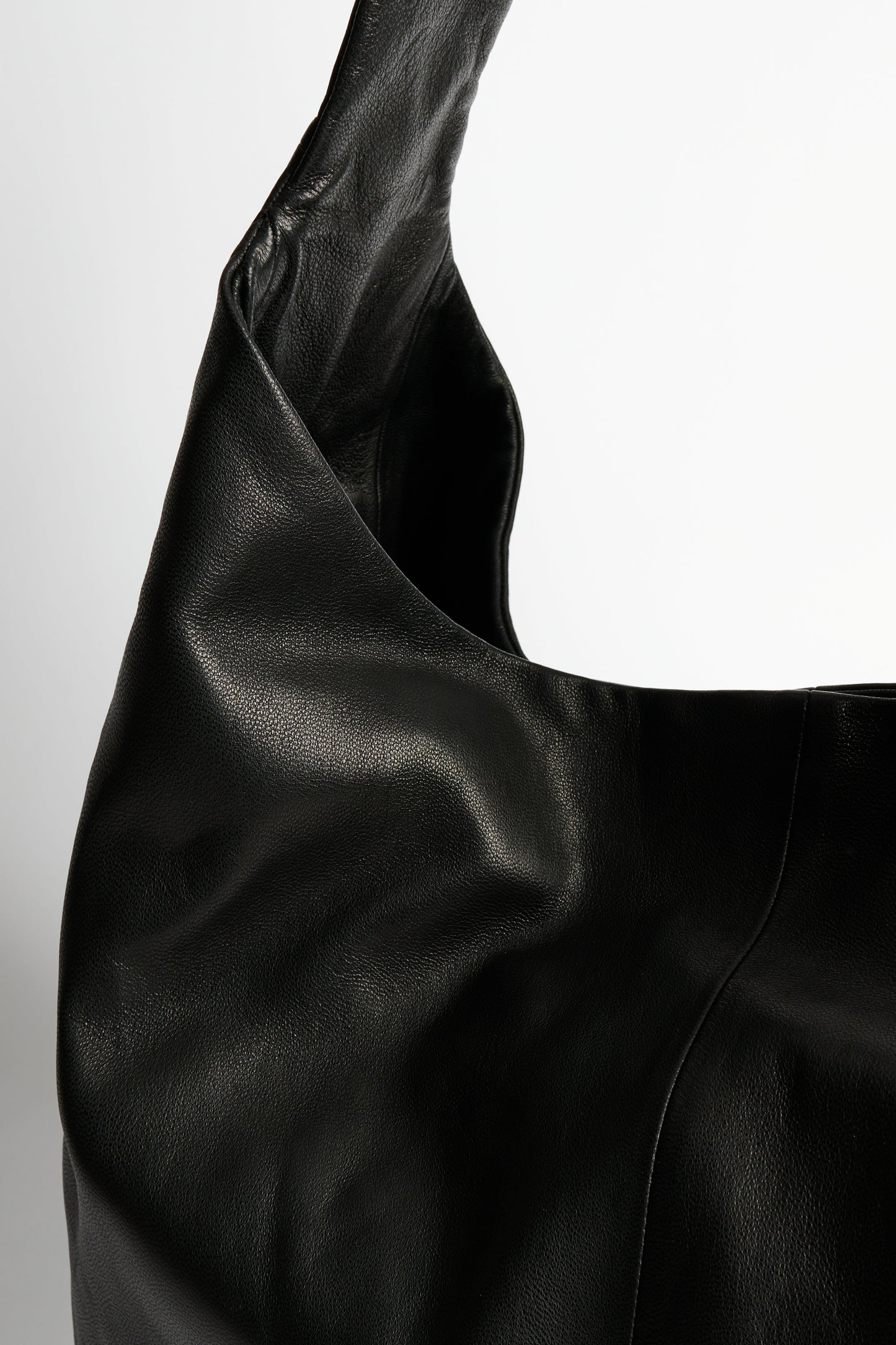 ssstein Leather Shoulder Bag Black