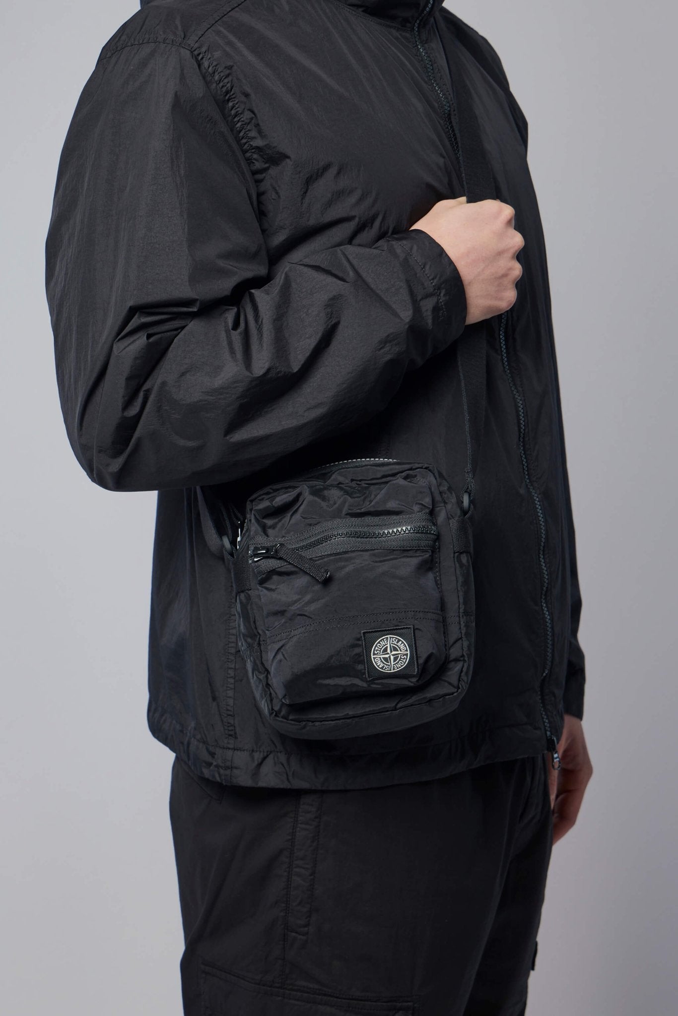 Cross Body Sleeve Body Bag