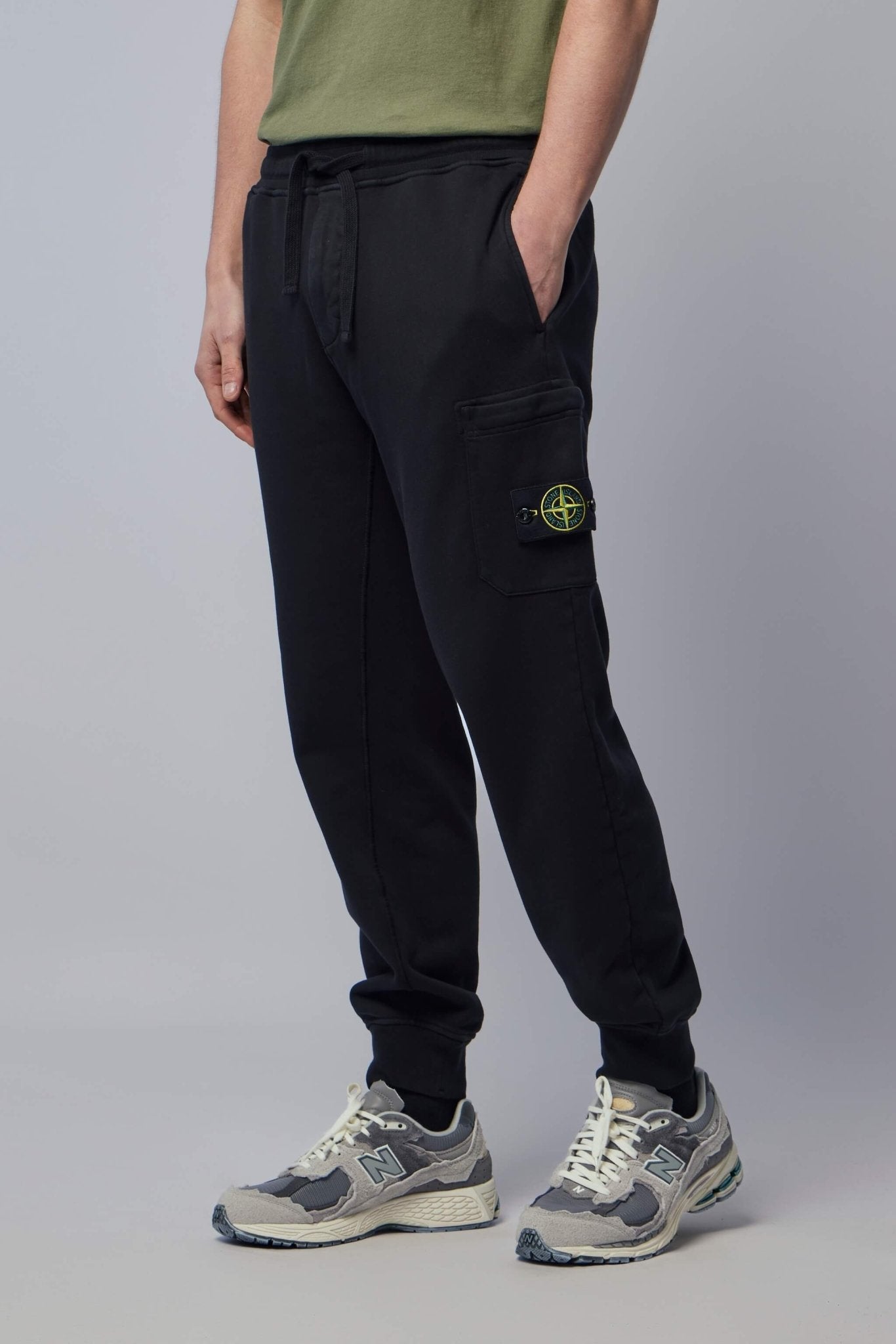 Slim Fit Sweatpants with Cargo Pocket